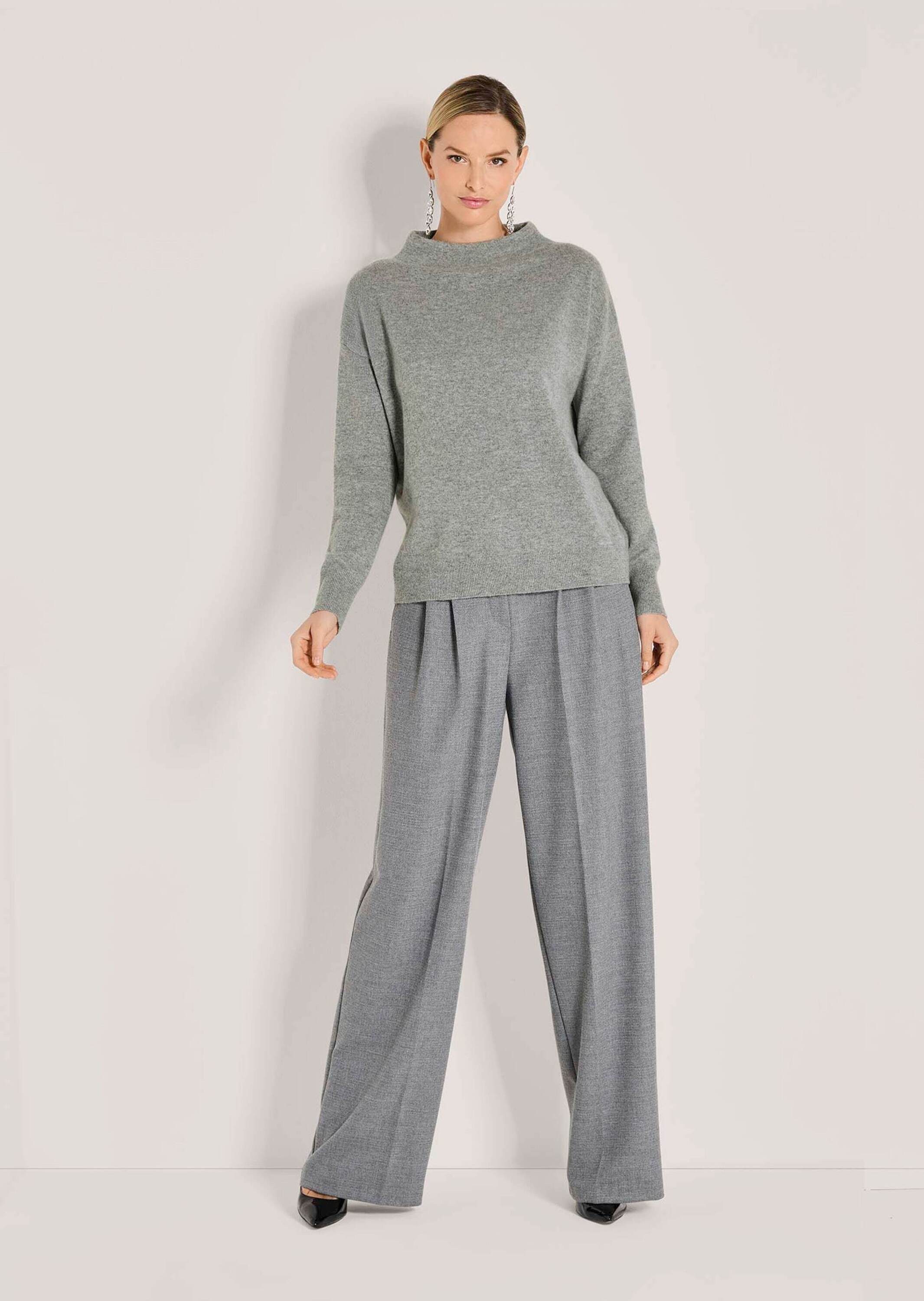 MADELEINE Strickpullover Eleganter Strickpullover mit Stehkragen Luxuriöser günstig online kaufen