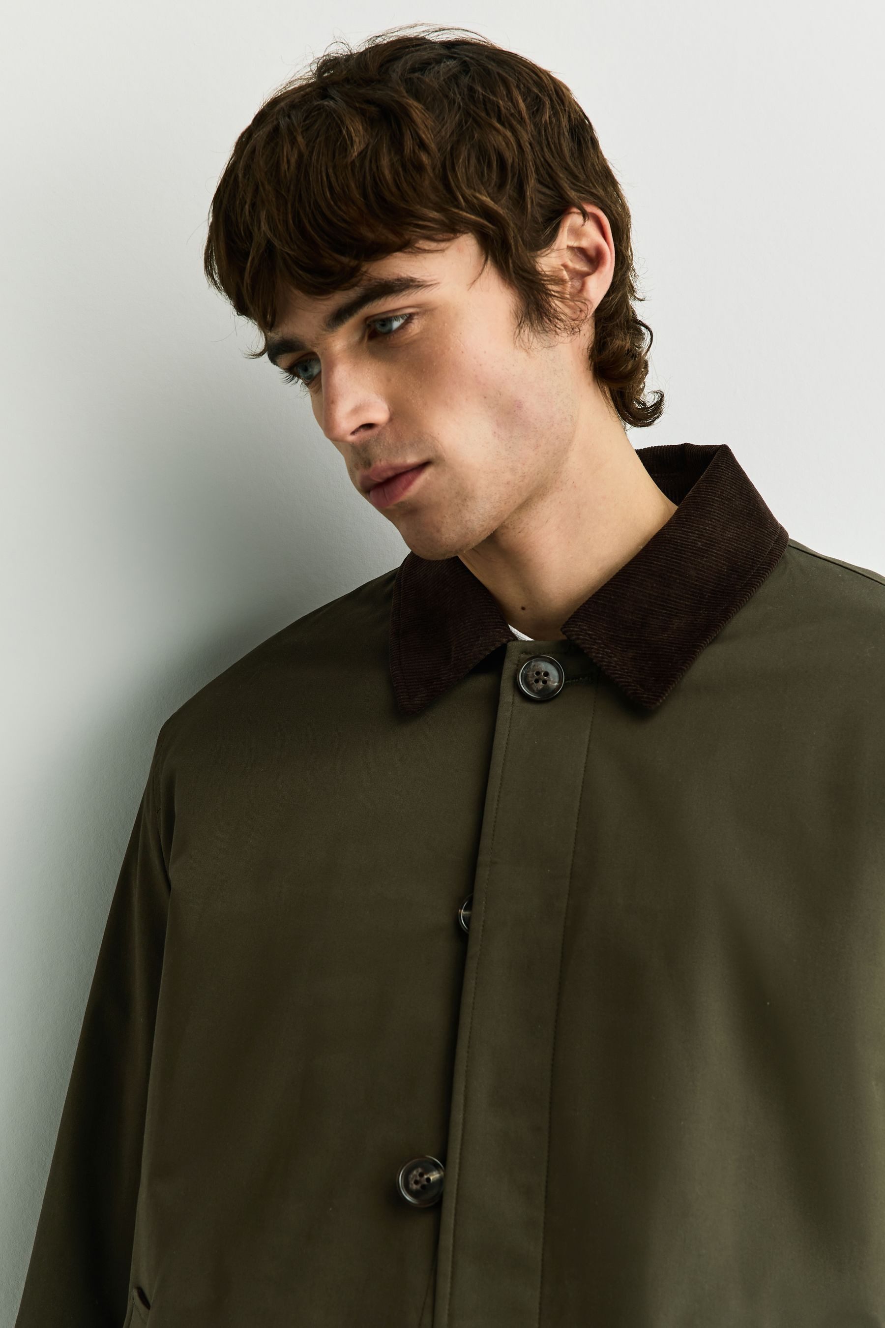 Next Trenchcoat Baumwoll-Trenchcoat mit Cordbesatz am Kragen (1-tlg)
