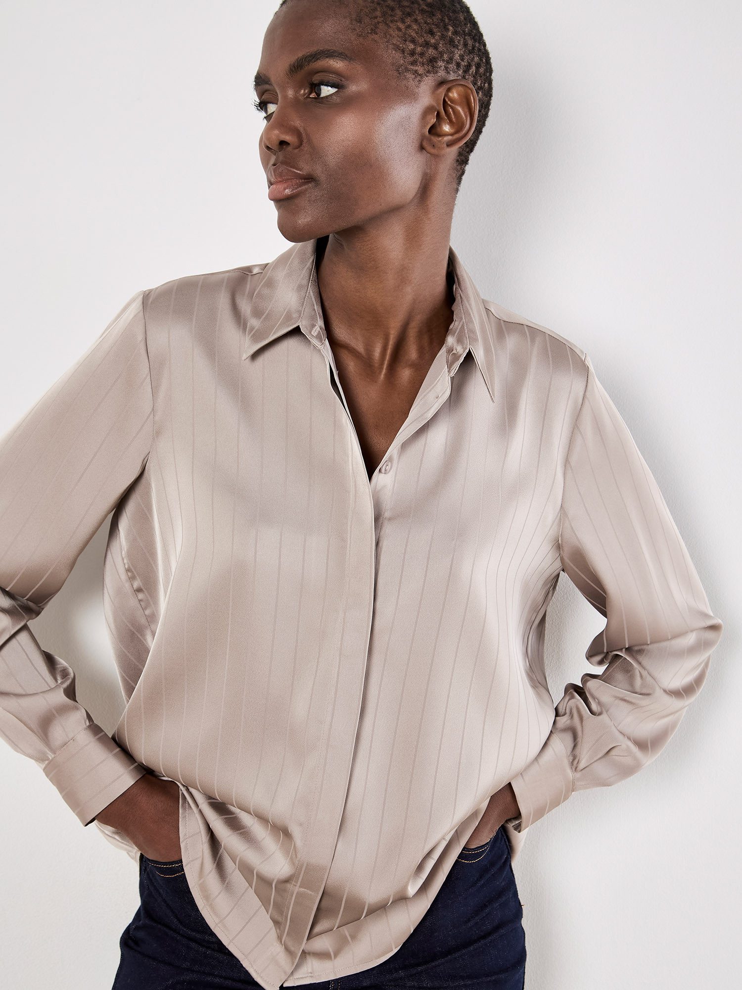 Apricot Satinbluse Satinbluse . mit Streifen