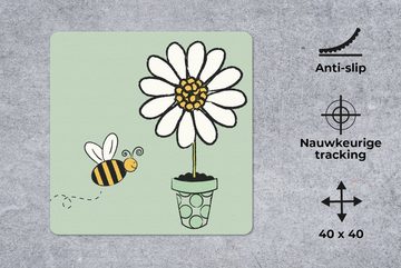 MuchoWow Gaming Mauspad Illustration einer Biene, die auf eine weiße Blume zufliegt (1-St), Mousepad mit Rutschfester Unterseite, Gaming, 40x40 cm, XXL, Großes