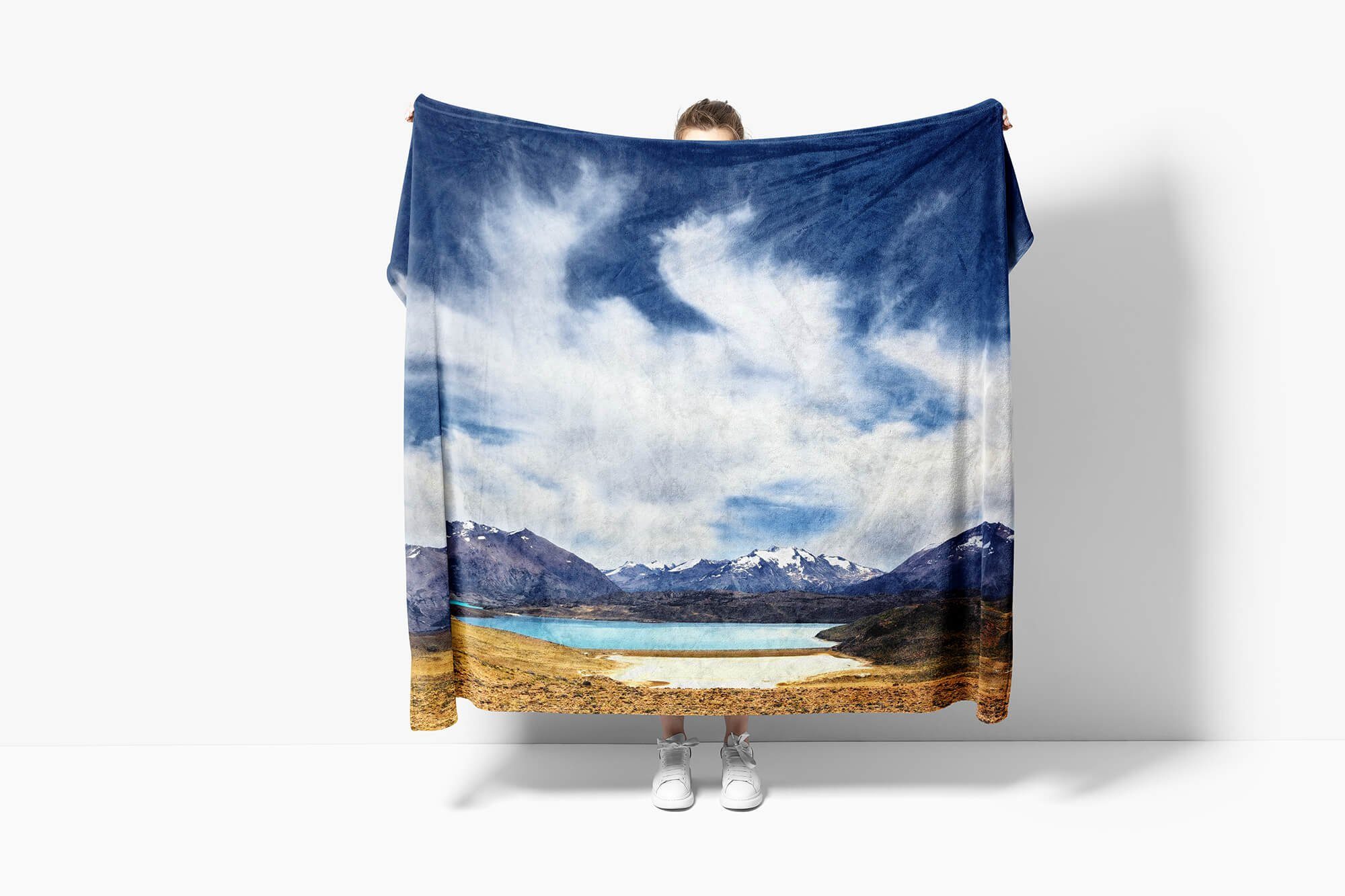 Berge (1-St), Kuscheldecke mit Baumwolle-Polyester-Mix Handtücher Handtuch Saunatuch Art Bergsee Anden, Fotomotiv Handtuch Strandhandtuch Sinus
