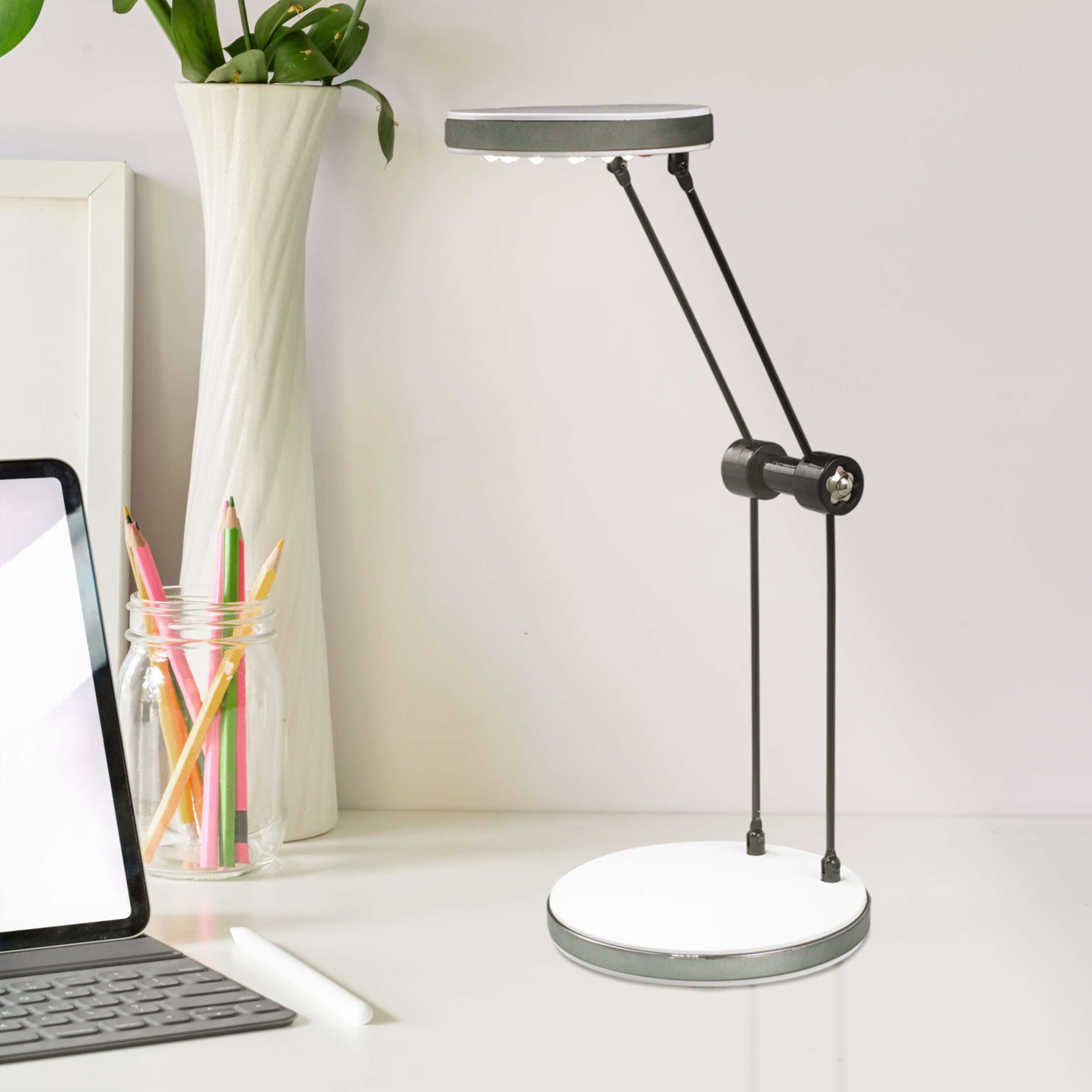 näve LED Tischleuchte Aleko, LED fest günstig online kaufen