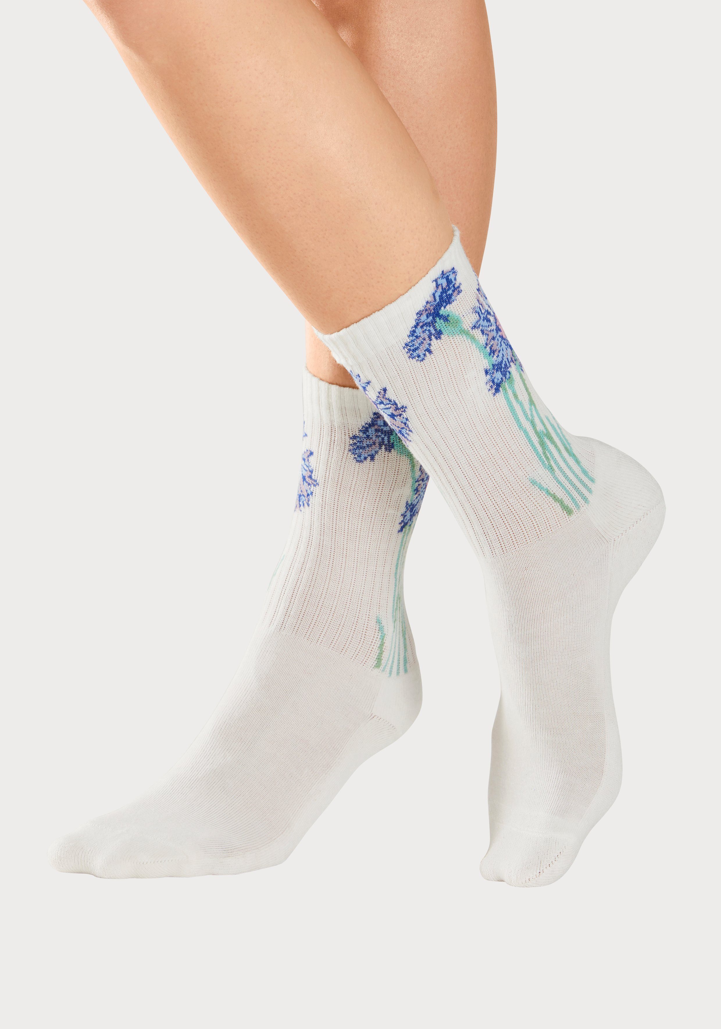 4-Paar) mit LASCANA eingestrickten Blumen 4x Motiven Basicsocken (Packung, ecru