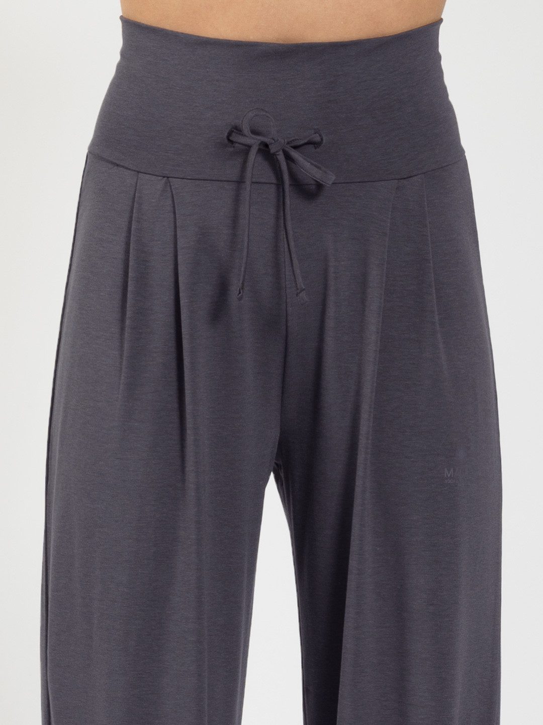Magadi Yogahose Florence aus weichem Naturmaterial