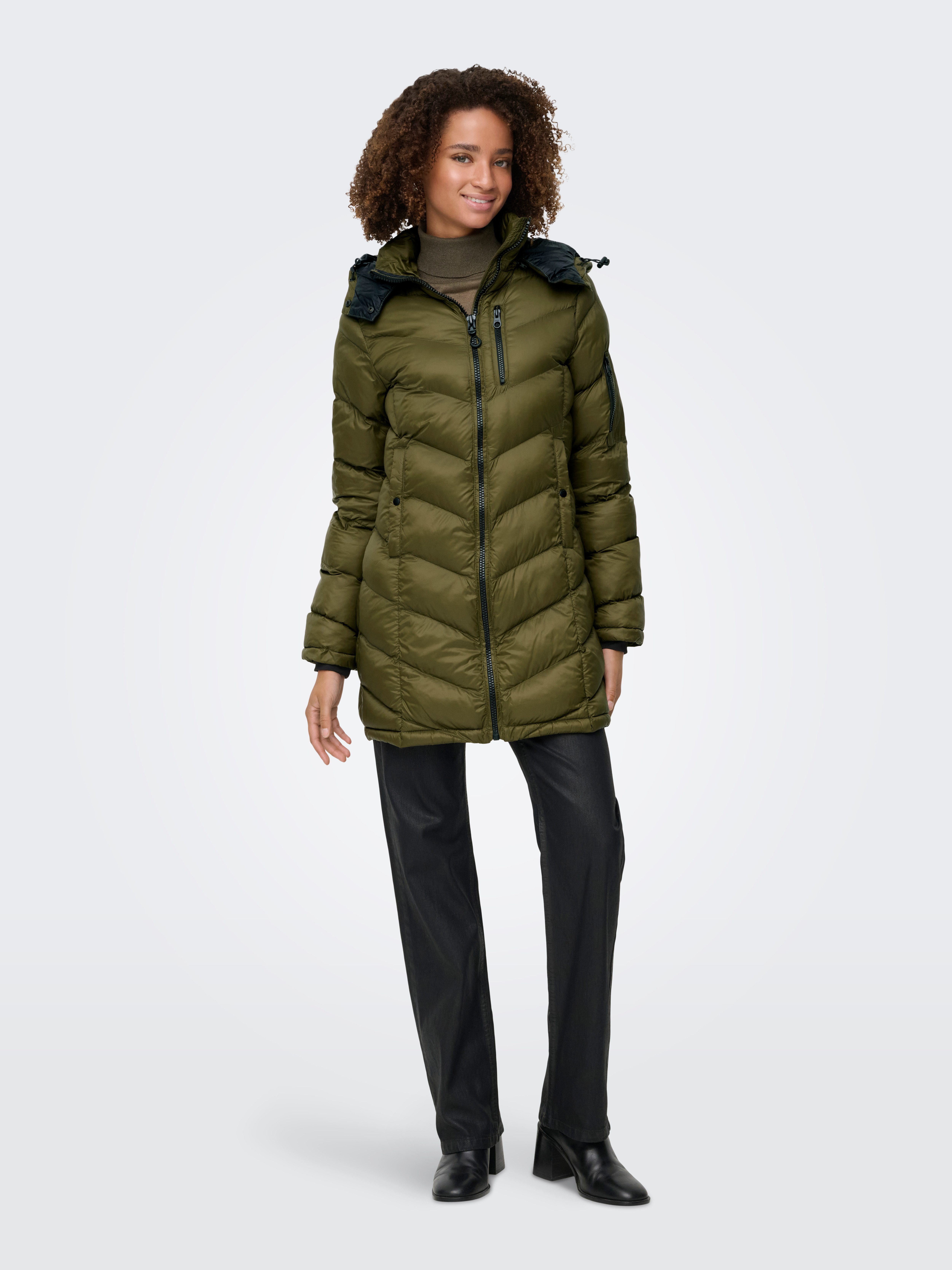 ONLY Steppmantel ONLTAHIA LW QUILTED COAT CC OTW