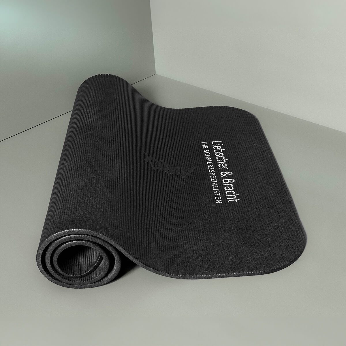 Liebscher & Bracht Yogamatte Rolands Übungsmatte, langlebiges Material, schlichtes Design, 15 mm dicke