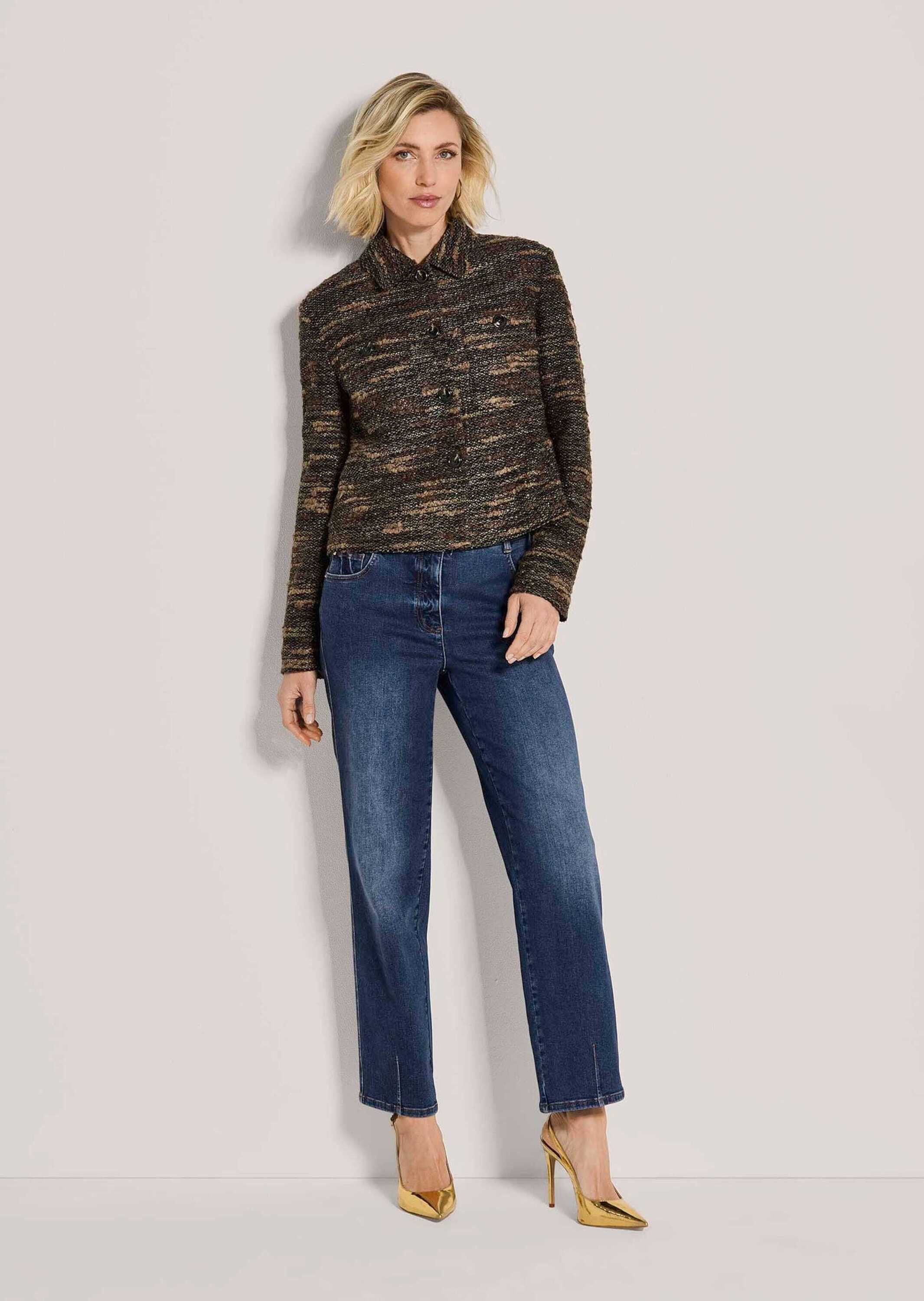 MADELEINE Kurzblazer Tweed-Blazer im Boxy-Cut Mit Hemdkragen und aufgesetzten Brusttaschen