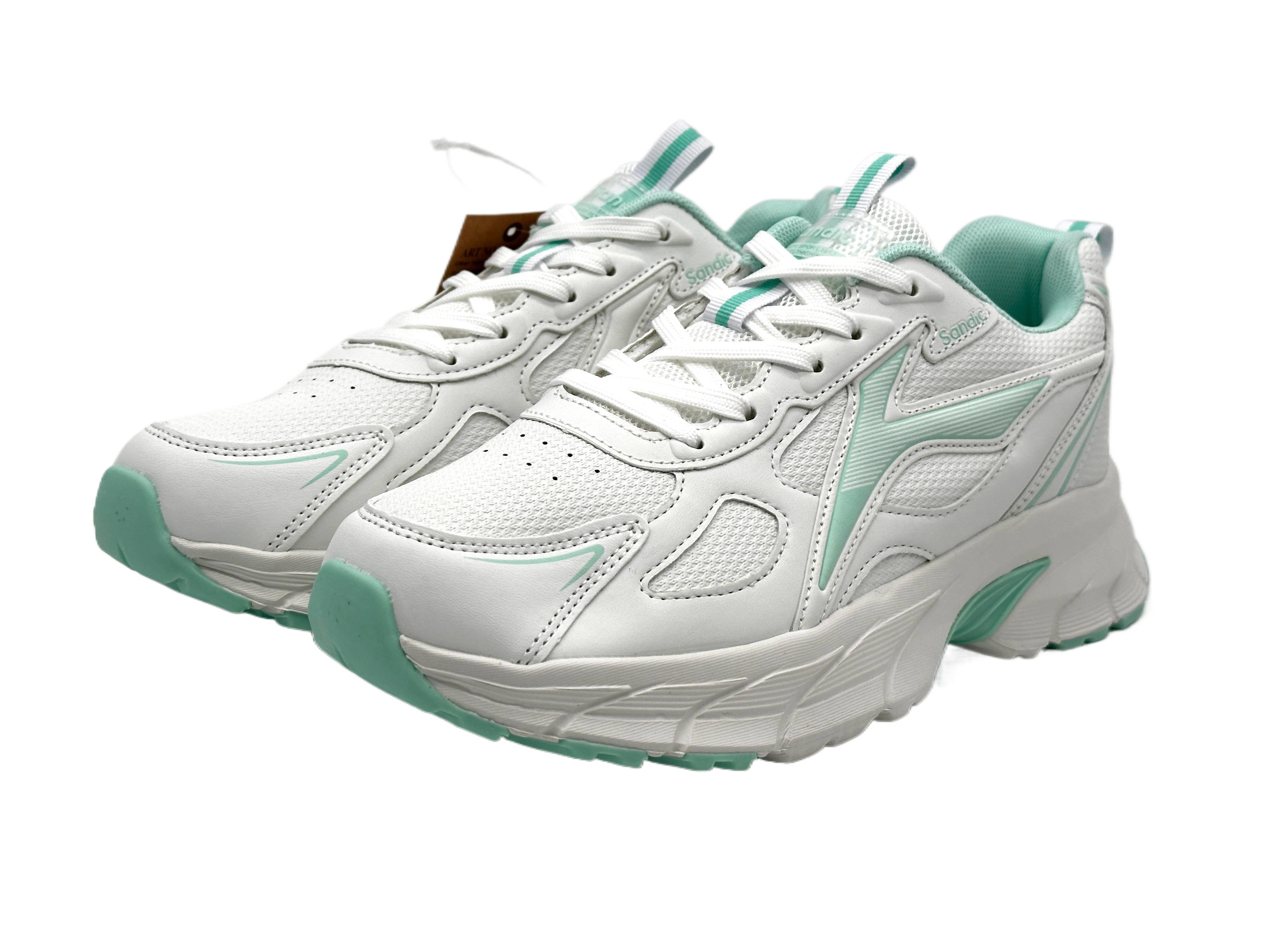 Nowaland Sportliche Sneaker mit wasserabweisendem Obermaterial Sneaker Wasserabweisend, atmungsaktiv, rutschfeste Sohle, gepolstert