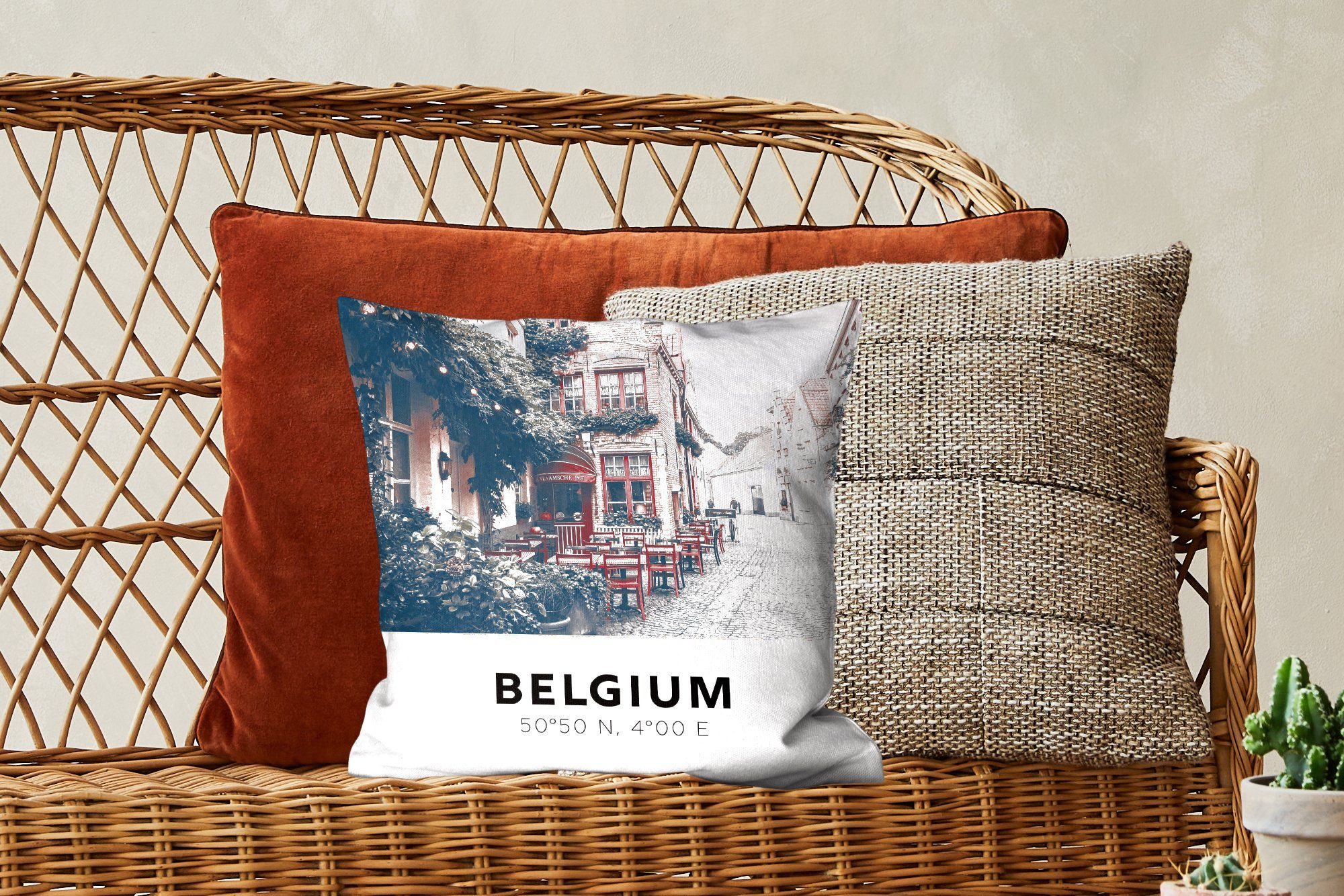 Dekokissen Terrasse für Wohzimmer, mit Belgien MuchoWow Stadt, - Schlafzimmer, - Deko, Sofakissen Füllung Zierkissen