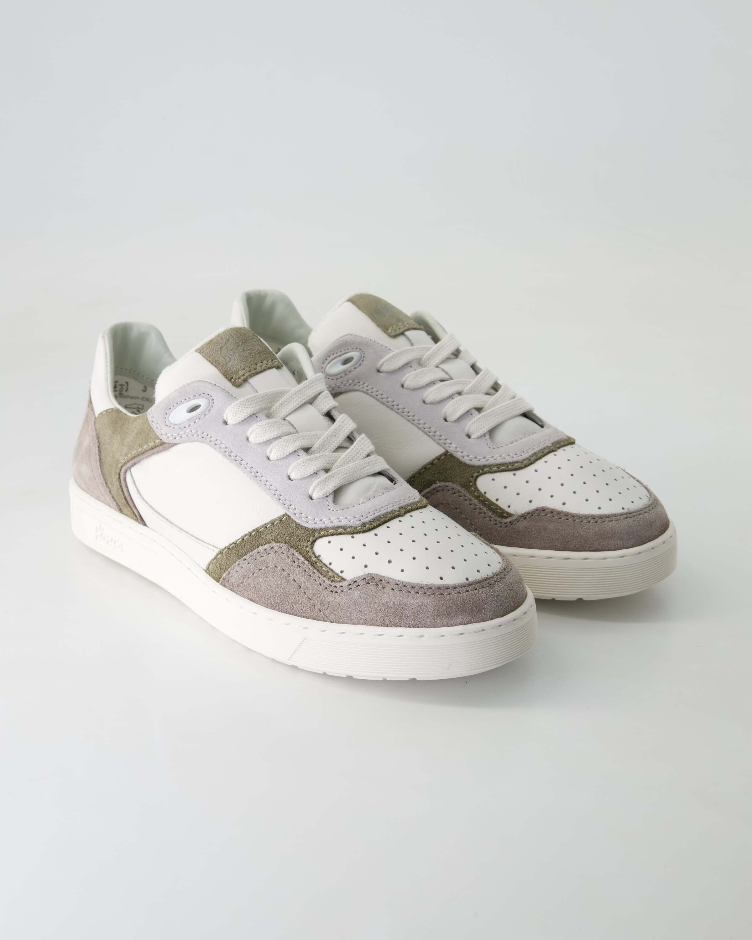 Tedroso-704 Sneaker