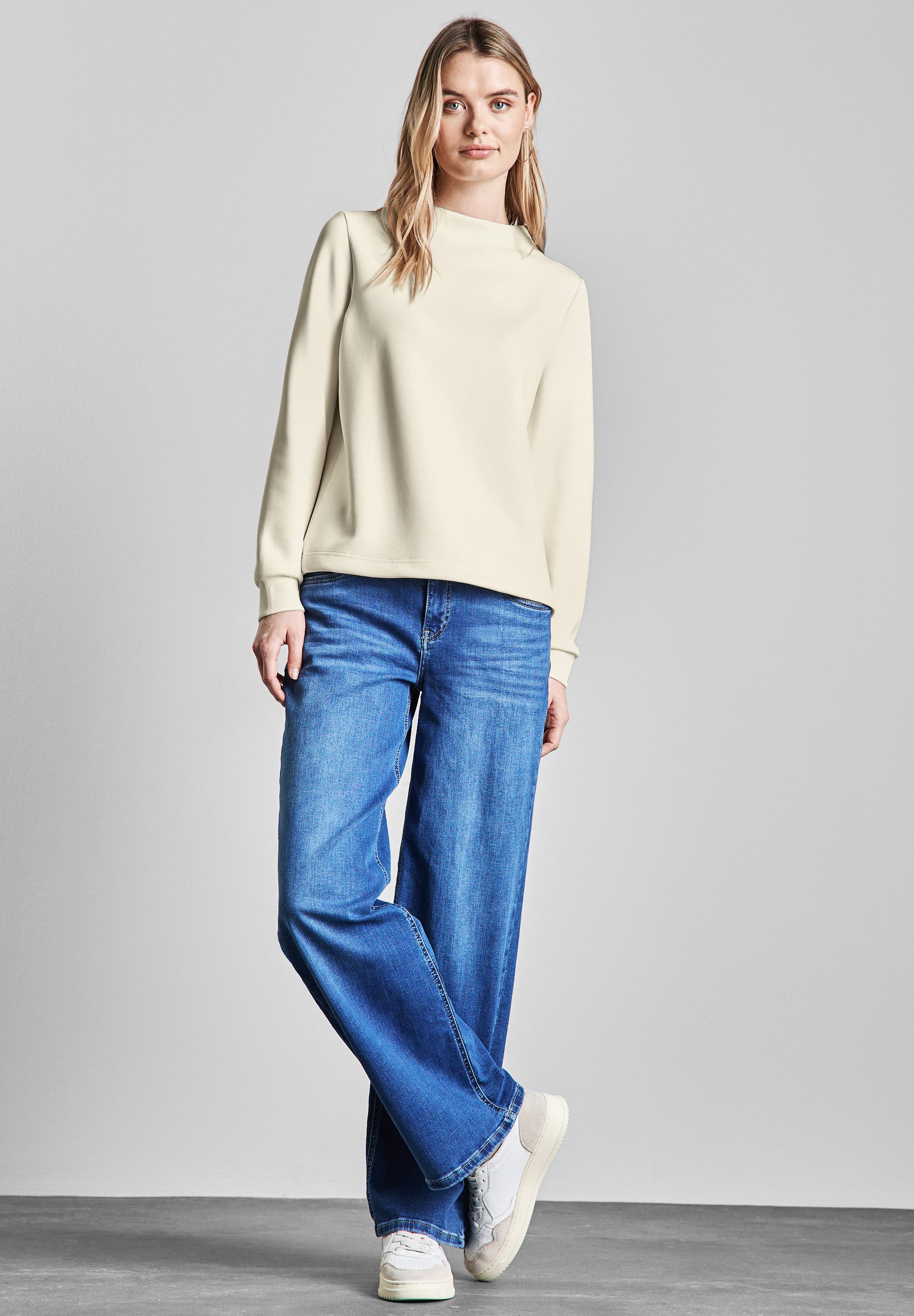 STREET ONE Langarmshirt aus softem Materialmix