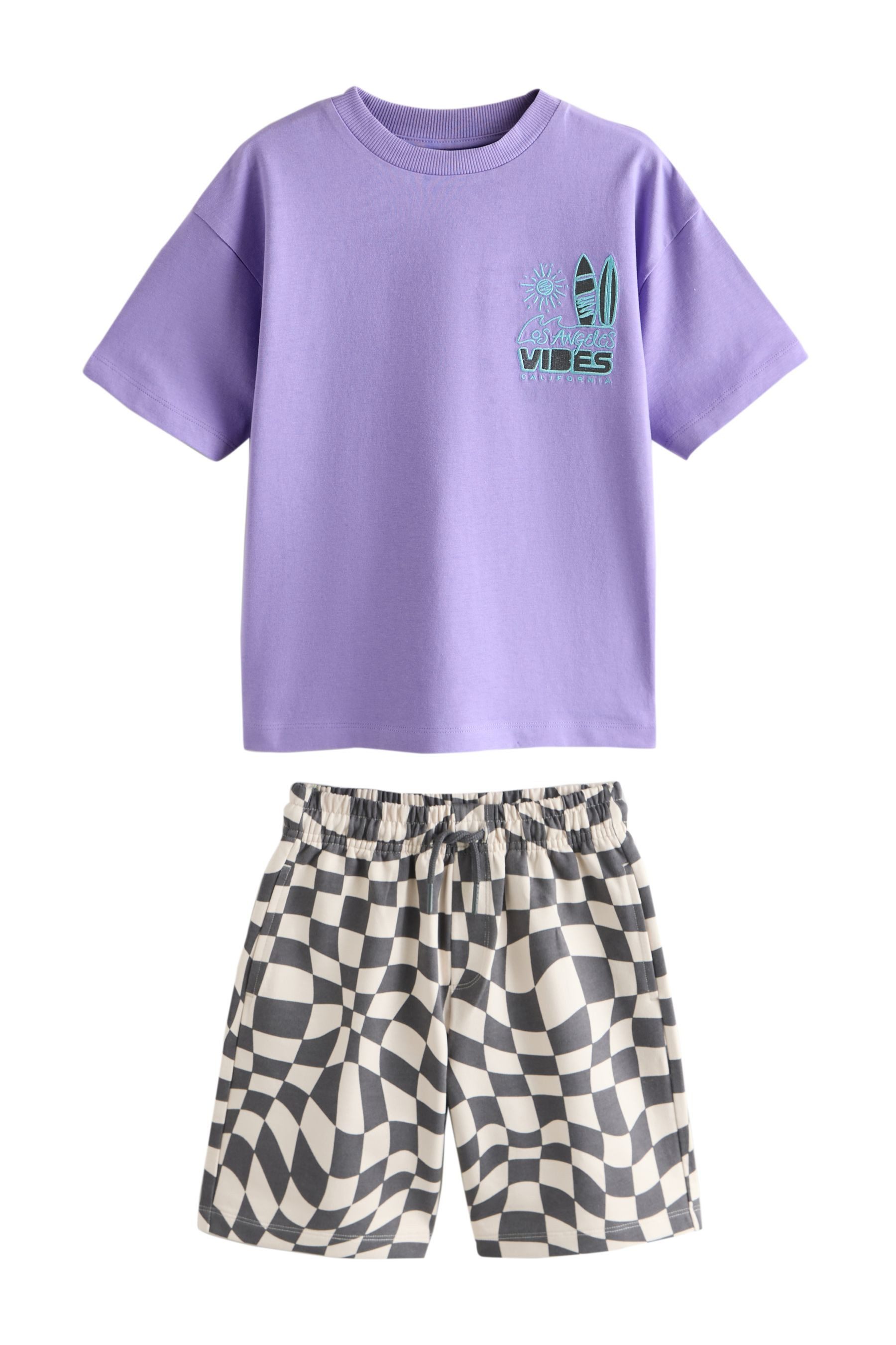 T-Shirt & Shorts Kurzärmeliges T-Shirt und Shorts im Set