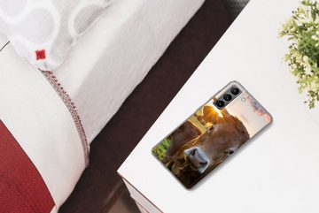 MuchoWow Handyhülle Kühe - Sonne - Wiese - Landleben, Phone Case, Handyhülle Samsung Galaxy S21, Silikon, Schutzhülle