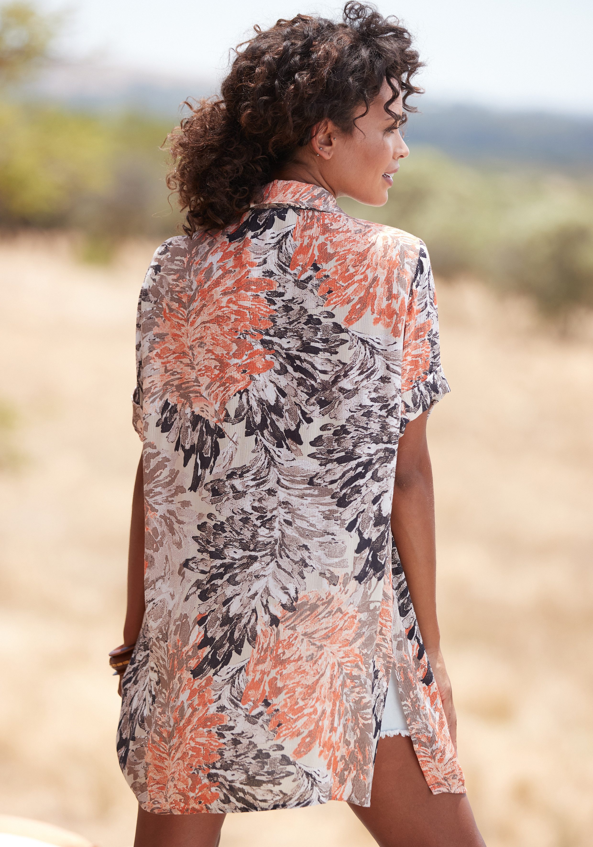 LASCANA Longbluse mit Blumendruck, sommerliche Hemdbluse mit Knopfleiste