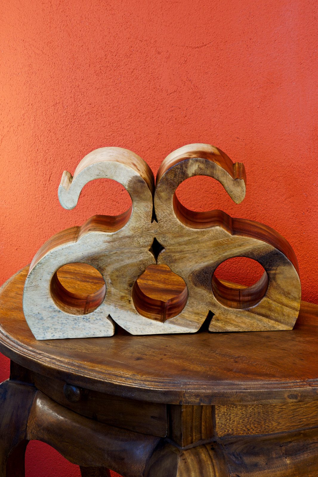 Kinaree Weinregal Holz Weinregal 2 Elefanten, handgefertigt in Thailand