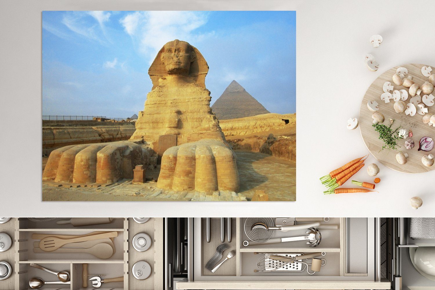 MuchoWow Herdblende-/Abdeckplatte Sphinx Mobile Gizeh 70x52 Vinyl, Ceranfeldabdeckung vor tlg), nutzbar, cm, Ägypten, Pyramiden den (1 Arbeitsfläche