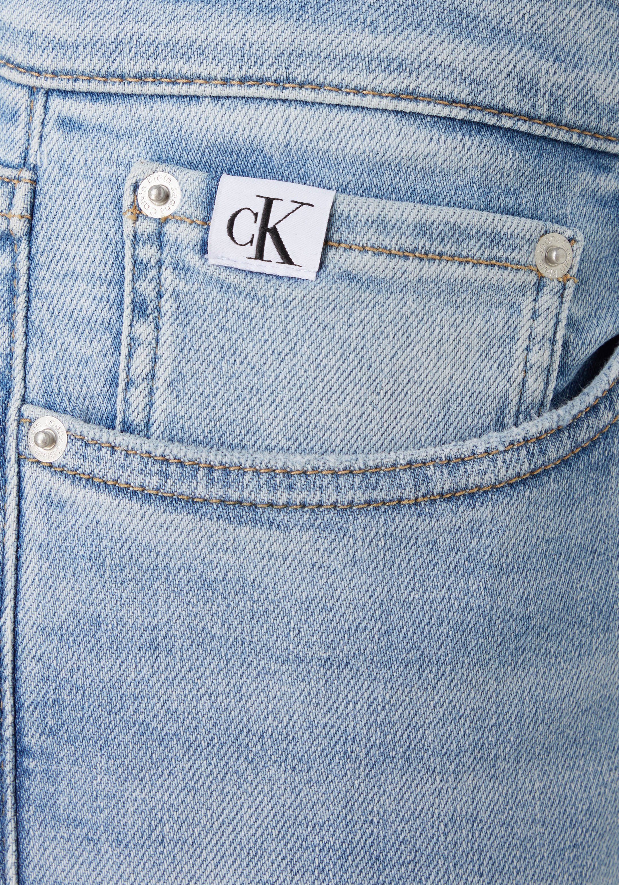 mit Jeans Klein Skinny-fit-Jeans Calvin Klein SKINNY Calvin Leder-Badge
