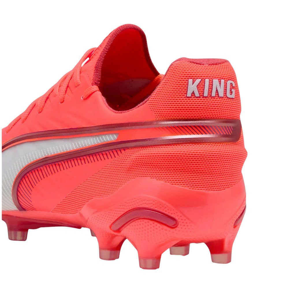PUMA King Ultimate FG/AG (für festen Boden/Kunstoberflächen) 2025 rot Fußballschuh