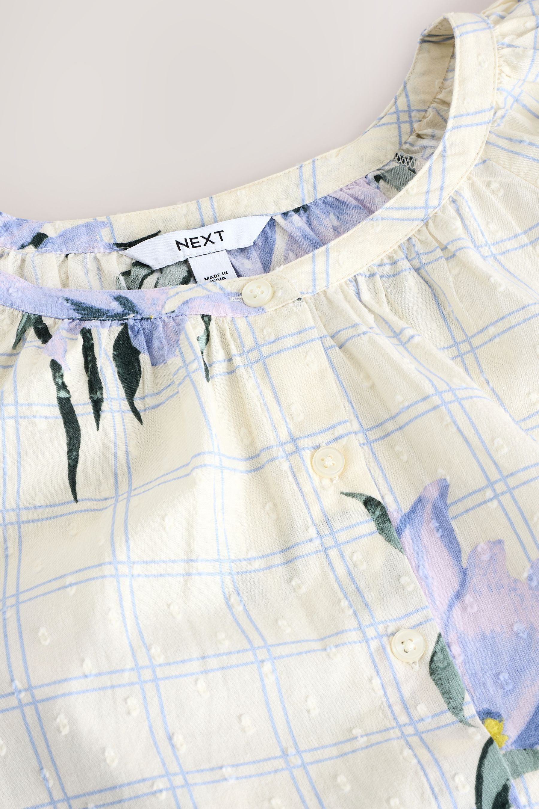 Next Blusenshirt Blumenbesticktes, kurzärmeliges Oberteil (1-tlg) günstig online kaufen