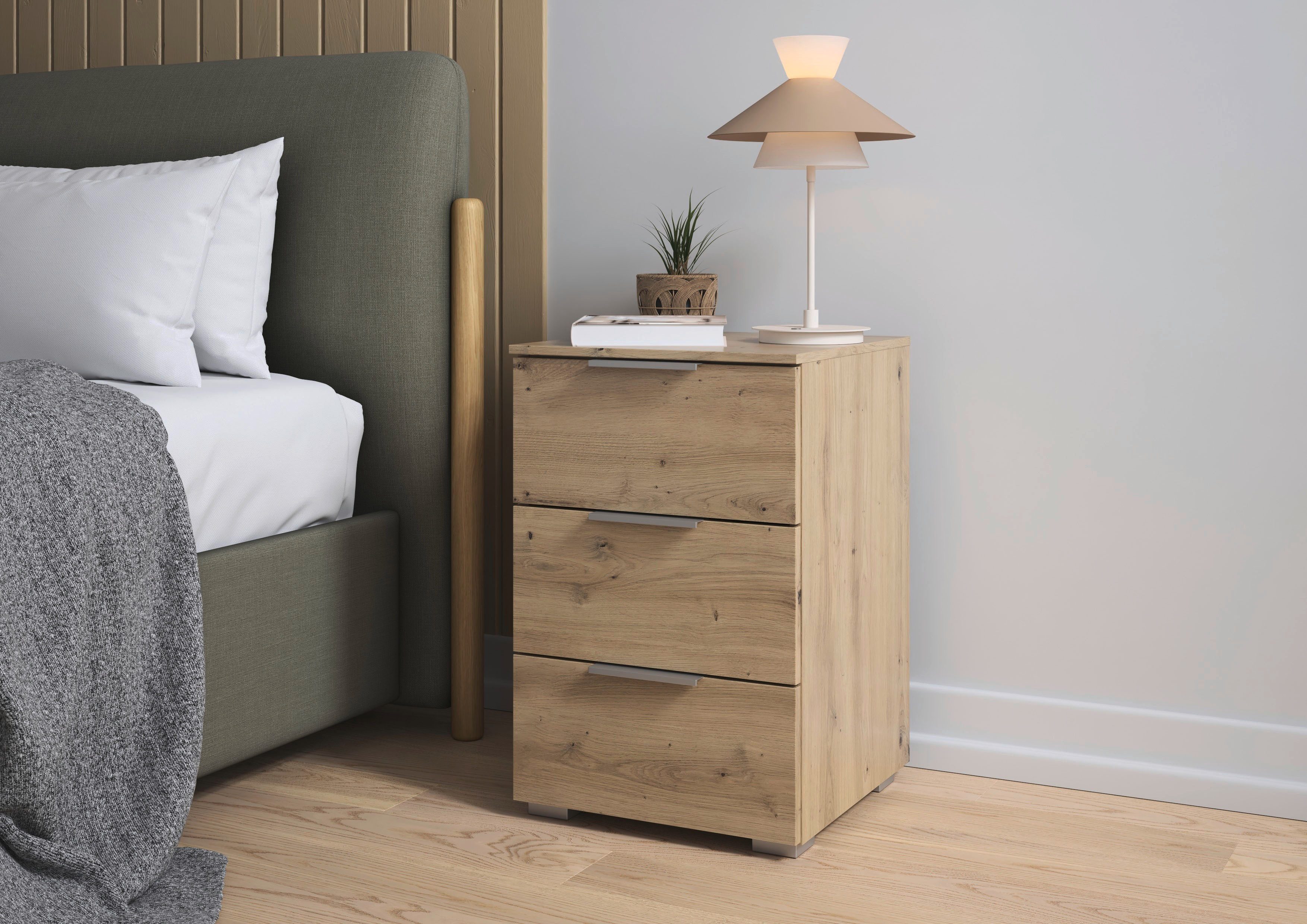 OTTO home Nachtkommode Nachttisch Nachtkonsole AGORDO in Dekor- oder Hochglanzfront (in zwei Griff-Farben, Breite 40 cm), mit 3 geräumigen Schubladen für viel Stauraum MADE IN GERMANY