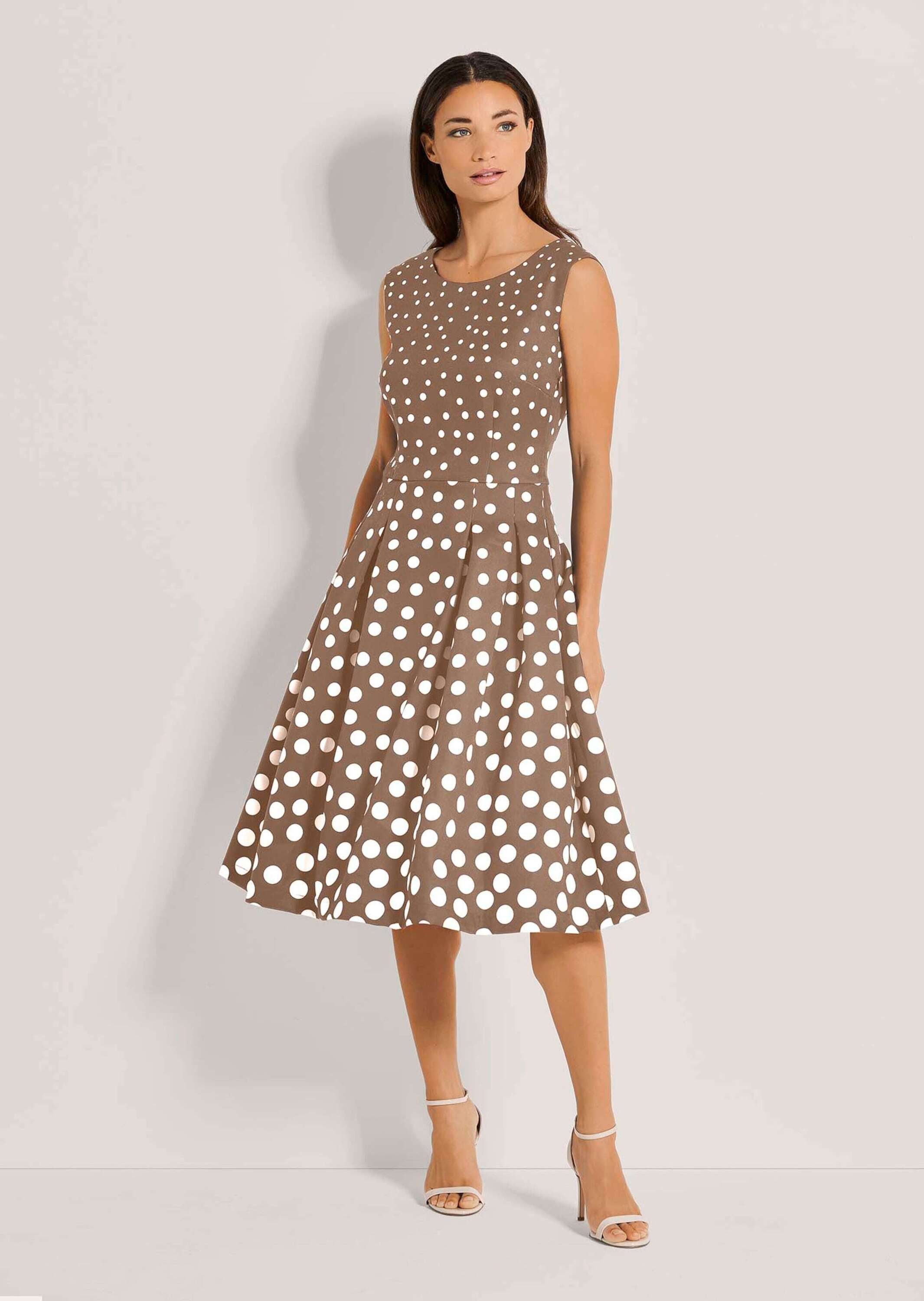 MADELEINE Midikleid Kurzarm Tupfenkleid in Midilänge Ärmelloses Design mit günstig online kaufen