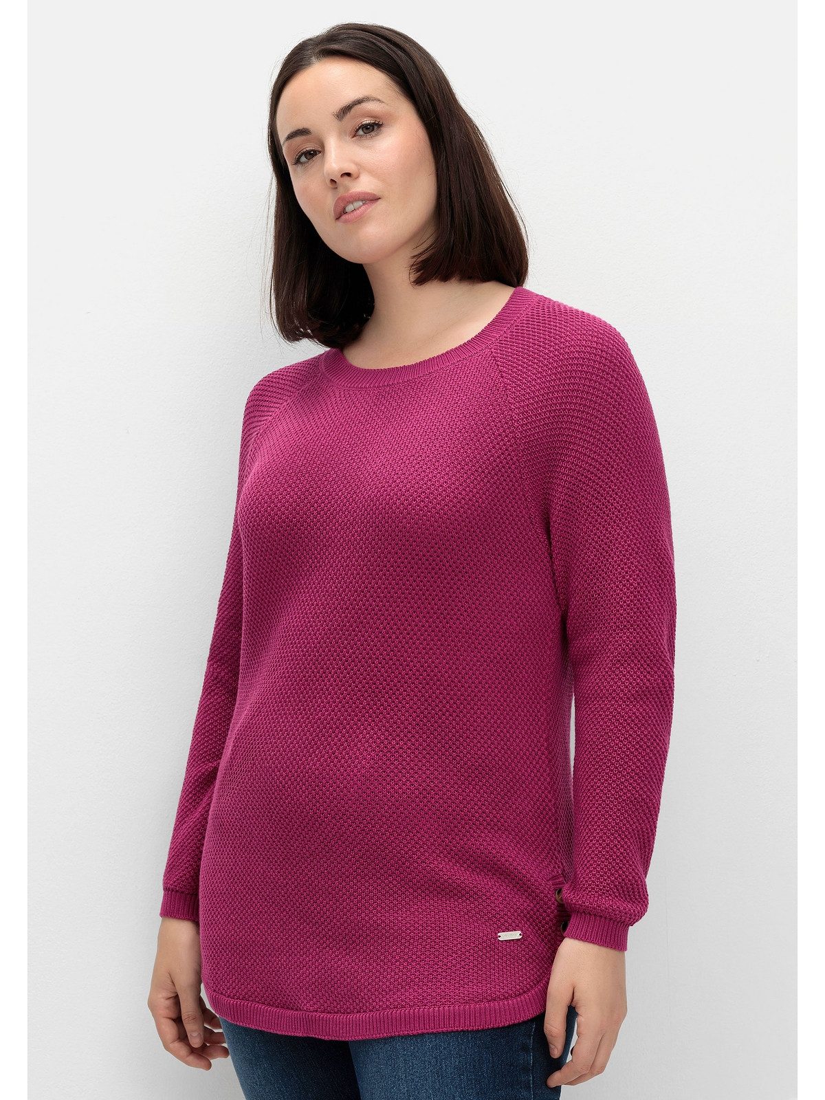 Sheego Strickpullover Große Größen im Strukturstrick, mit Zierknöpfen seitlich