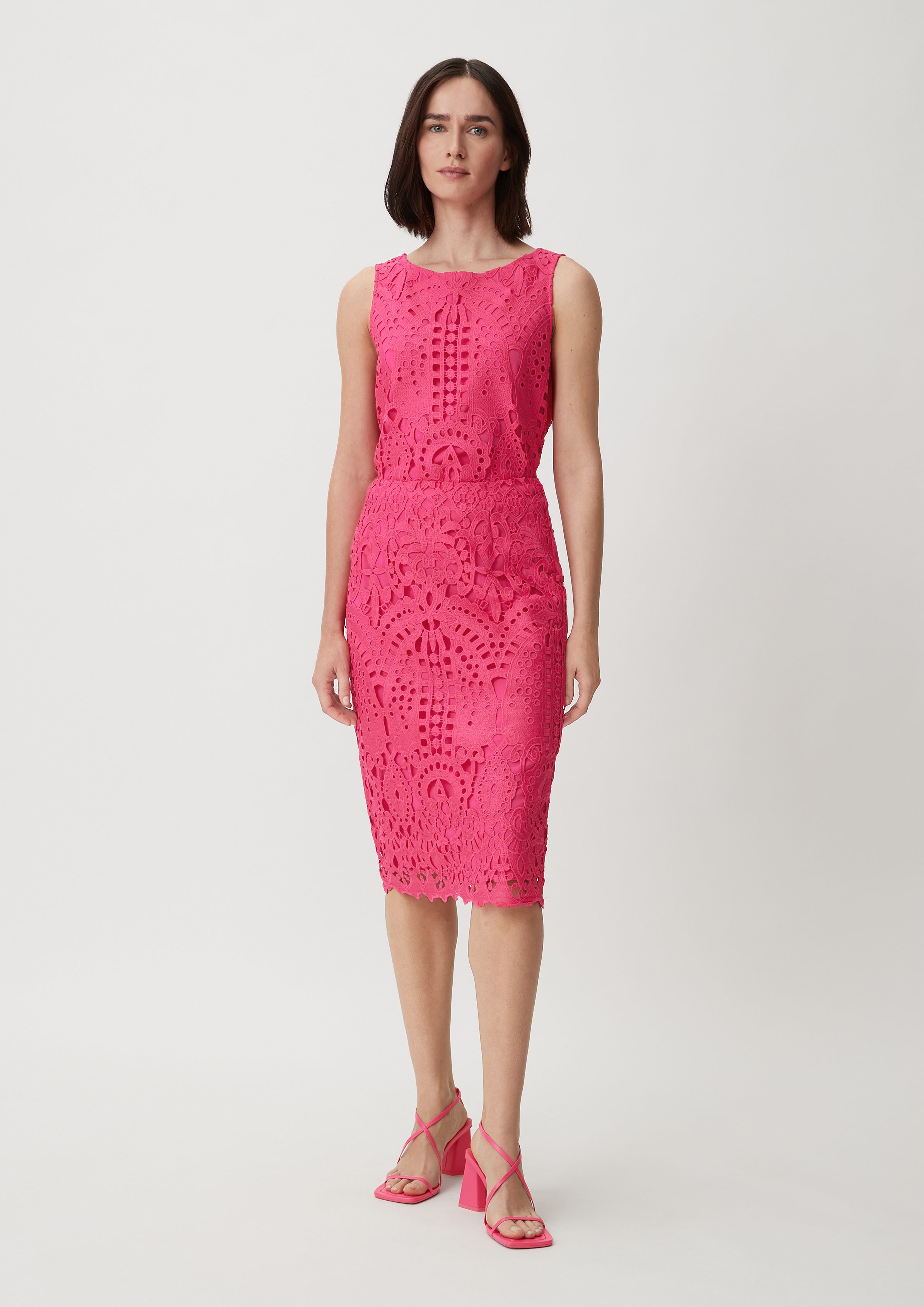 Maxirock Rock aus grober Broderie Anglaise