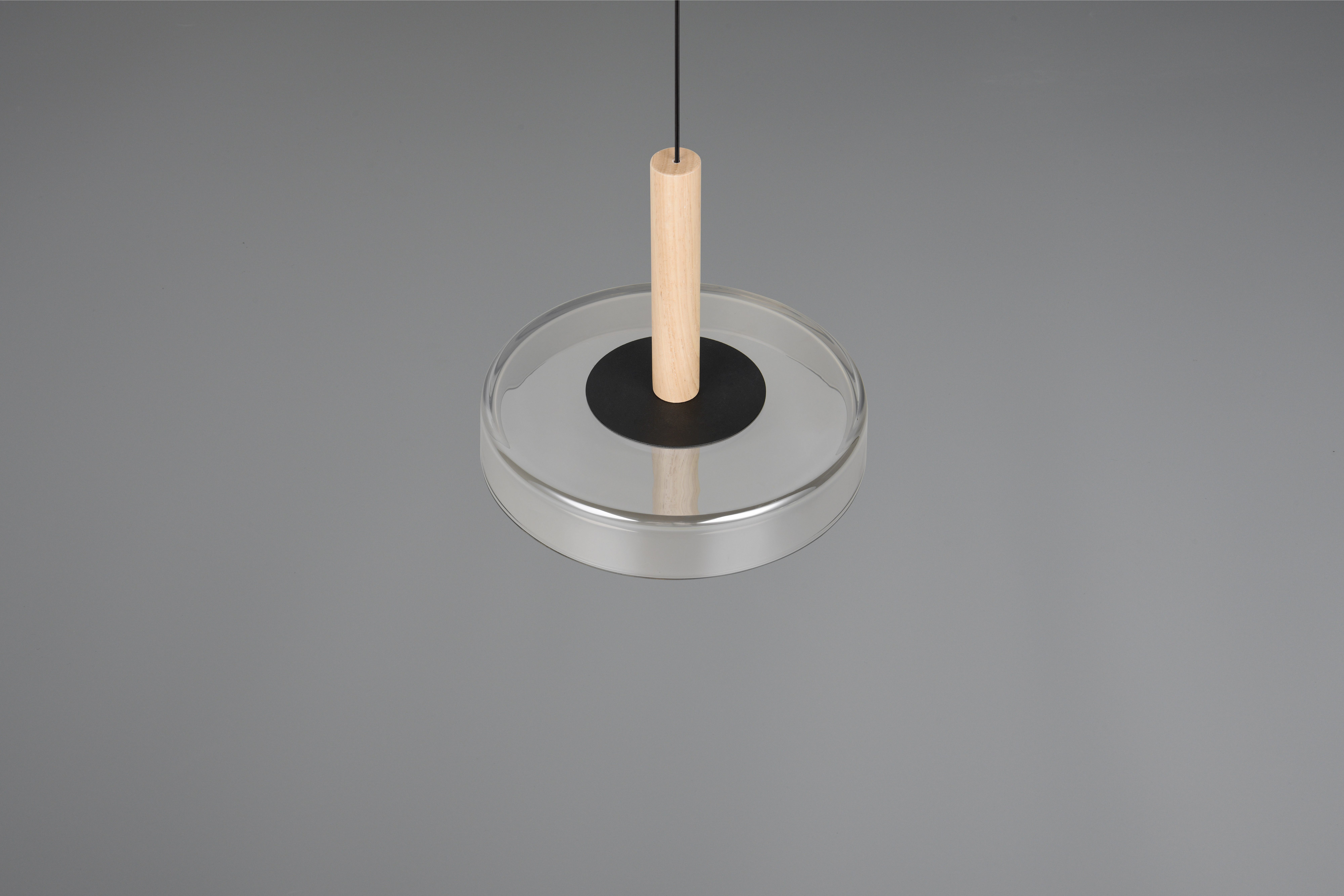 TRIO Leuchten LED Pendelleuchte CELESTE dimmbare LED Hängelampe aus Metall Glas & Holz, 10W 1100 Lumen, Dimmfunktion, LED fest integriert, Warmweiß, einfach höhenverstellbar von 50-200 cm, Ø 22cm, 3-Stufen Dimmfunktion