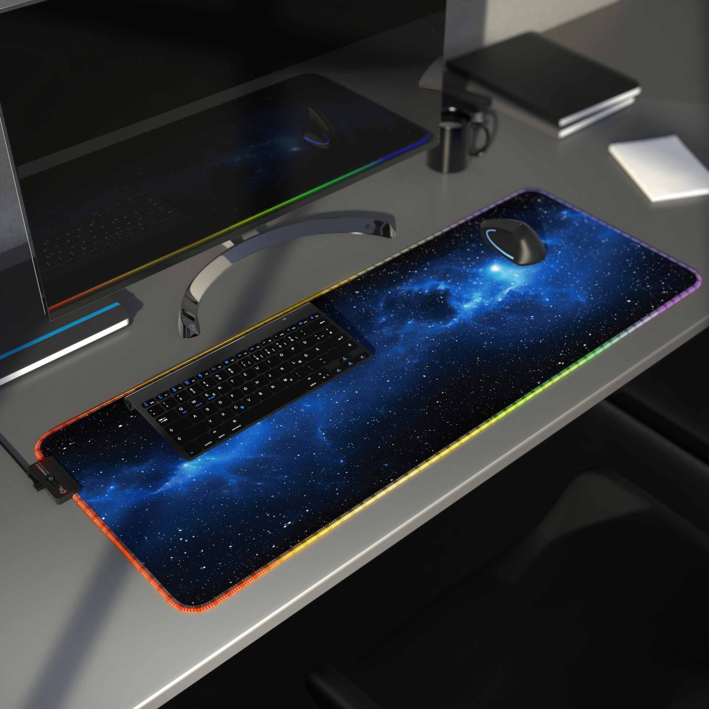 CSL Gaming Mauspad RGB Mousepad 800 x 300 x 3 mm, LED Multi Color XL Tischunterlage (1-St), rutschfest, abwaschbar, Geschwindigkeit & Präzision, Stars, Gaming – Bild 2 von 5
