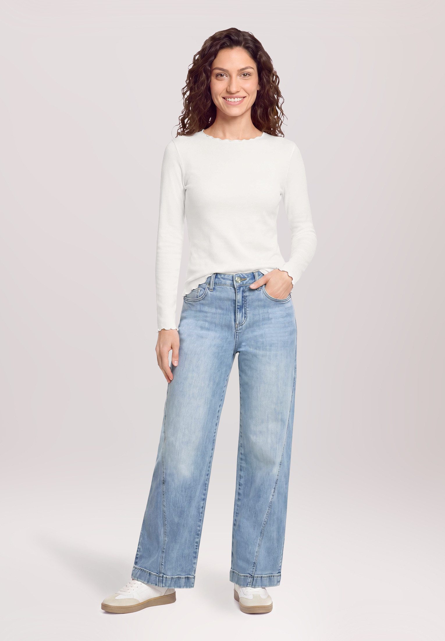 Cartoon Stretch-Jeans Damen im Used-Look