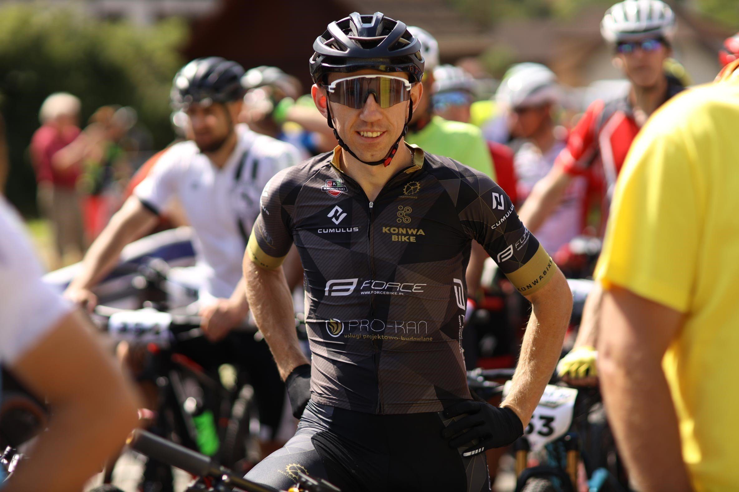 FORCE Fahrradbrille Sonnenbrille FORCE AMBIENT weiss photochrom