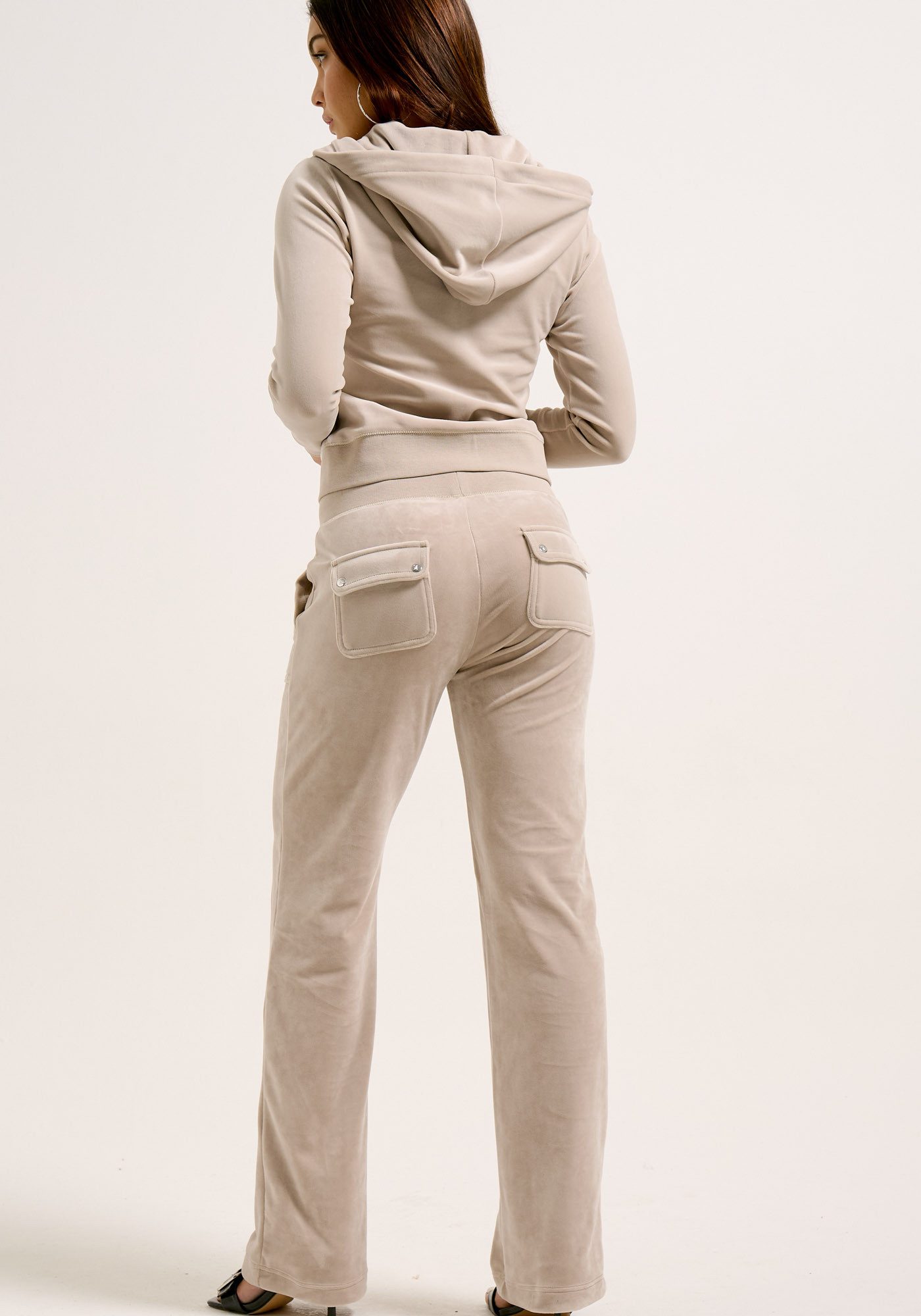 Juicy Couture Sweathose DEL RAY PANT EU Damen Trainingshose Damen, Sweathose, Velour, Jogginghose mit Glitzer, Sale