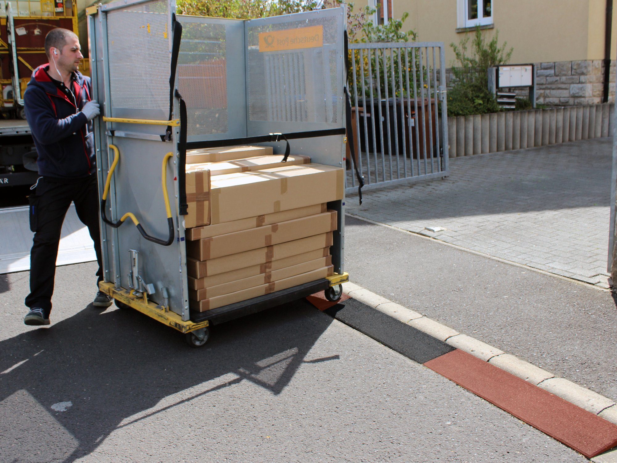 RO-FLEX Auffahrrampe Rampe Pro 25 mm hoch aus Gummigranulat LxBxH 500 x 250 x 25 mm