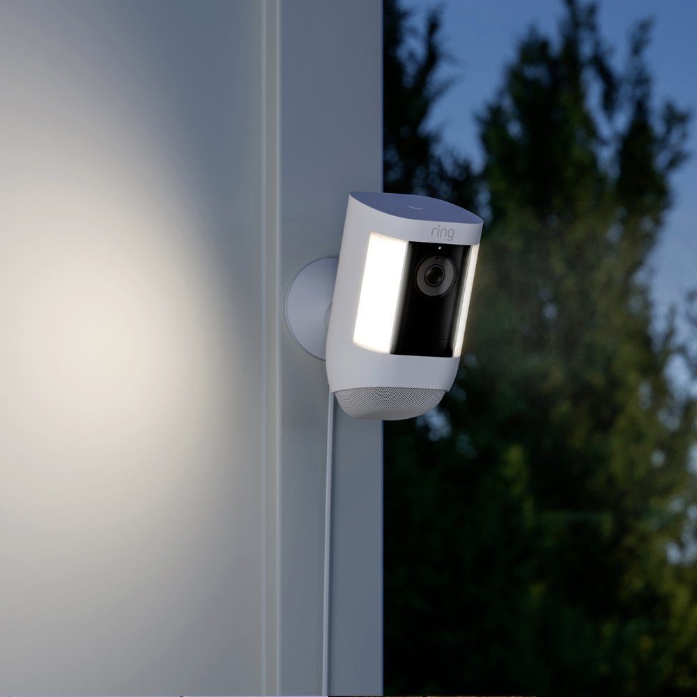Ring Überwachungskamera ring Spotlight Cam Pro - Plug-In - White 8SC1S9-WEU2 WLAN IP Überwach (8SC1S9-WEU2 (Spotlight Cam Pro - Plug-In - White)