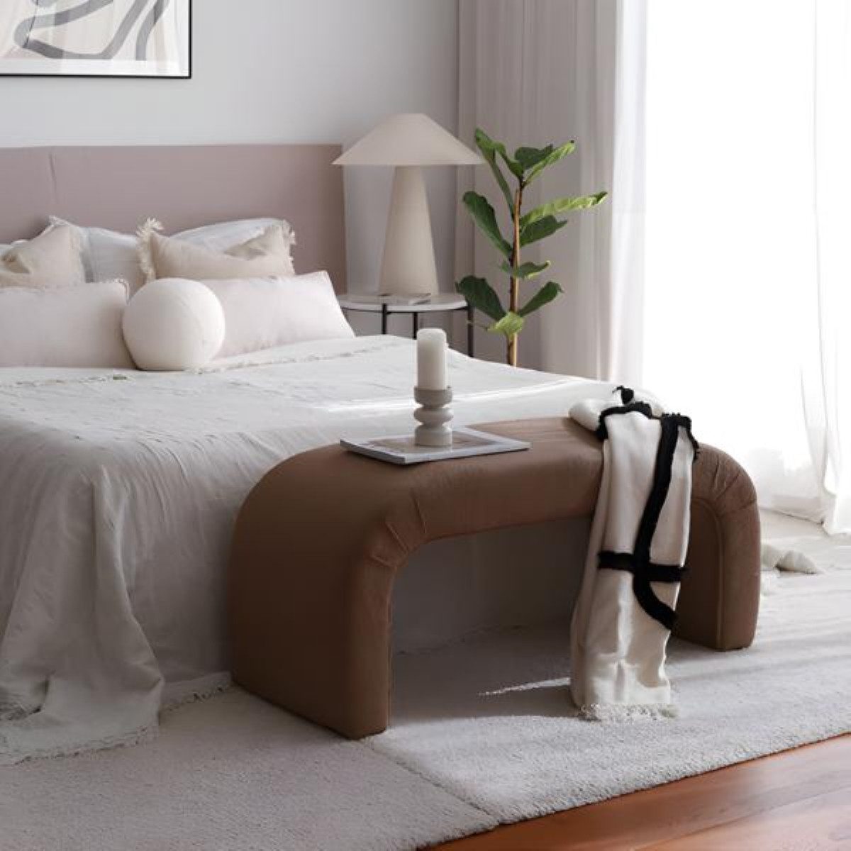 JVmoebel Bettbank Sitzbank Bank Schlafzimmer Bettbank Moderne Ottomane Braun Stoff (1-St., Bank), Made in Europa