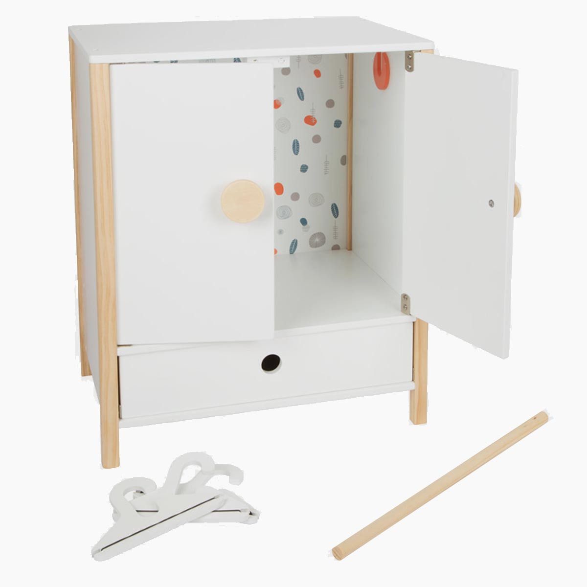 small foot company Puppenkleiderschrank Puppenschrank Little Button (packung, 4tlg., set), Geräumiger Schrank mit leichtgängigen Flügeltüren