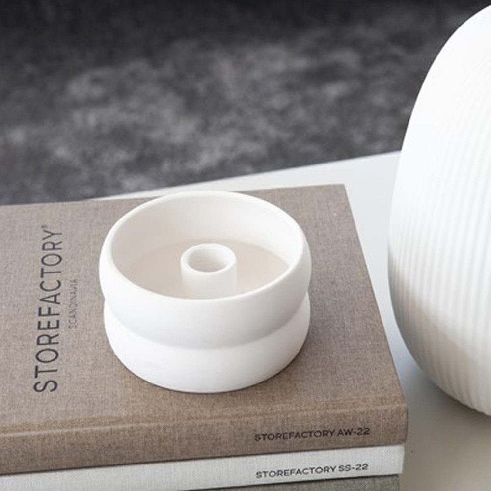 Storefactory Scandinavia Tischkerzenhalter Kerzenhalter BOLMEN MINI weiß, Ø11x6cm