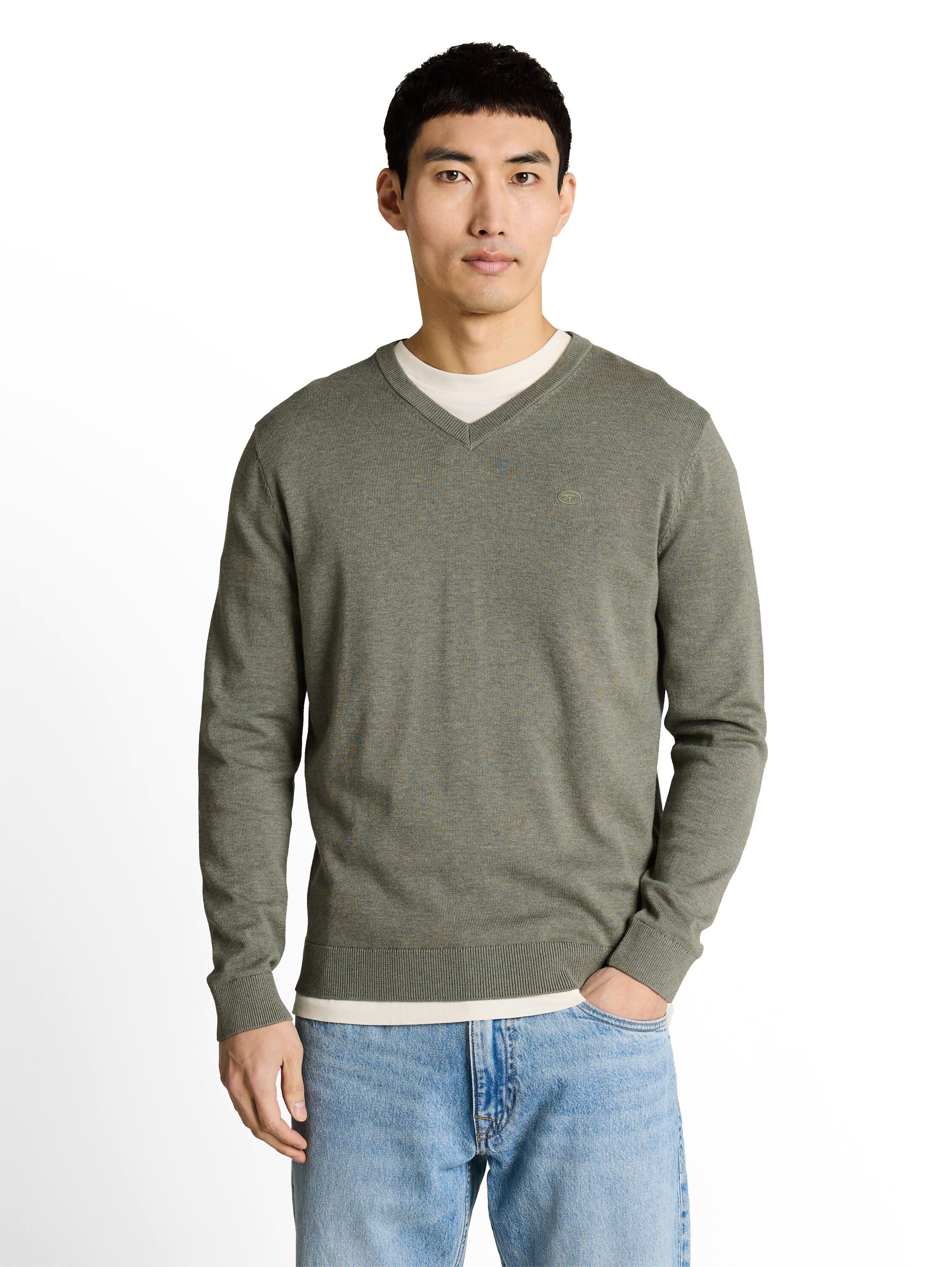 TOM TAILOR V-Ausschnitt-Pullover mit kleiner Logo-Stickerei