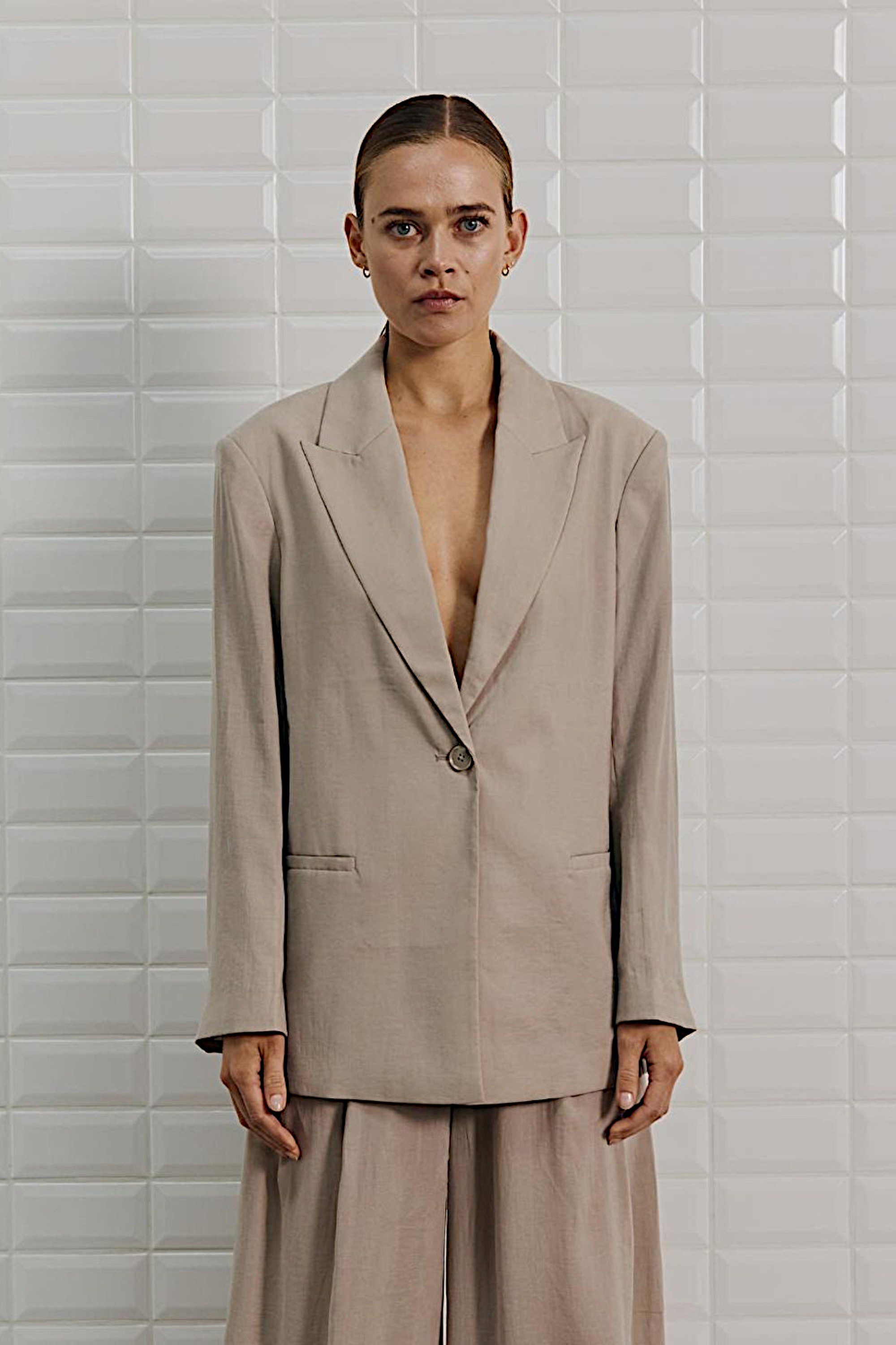 WithBlack Longblazer