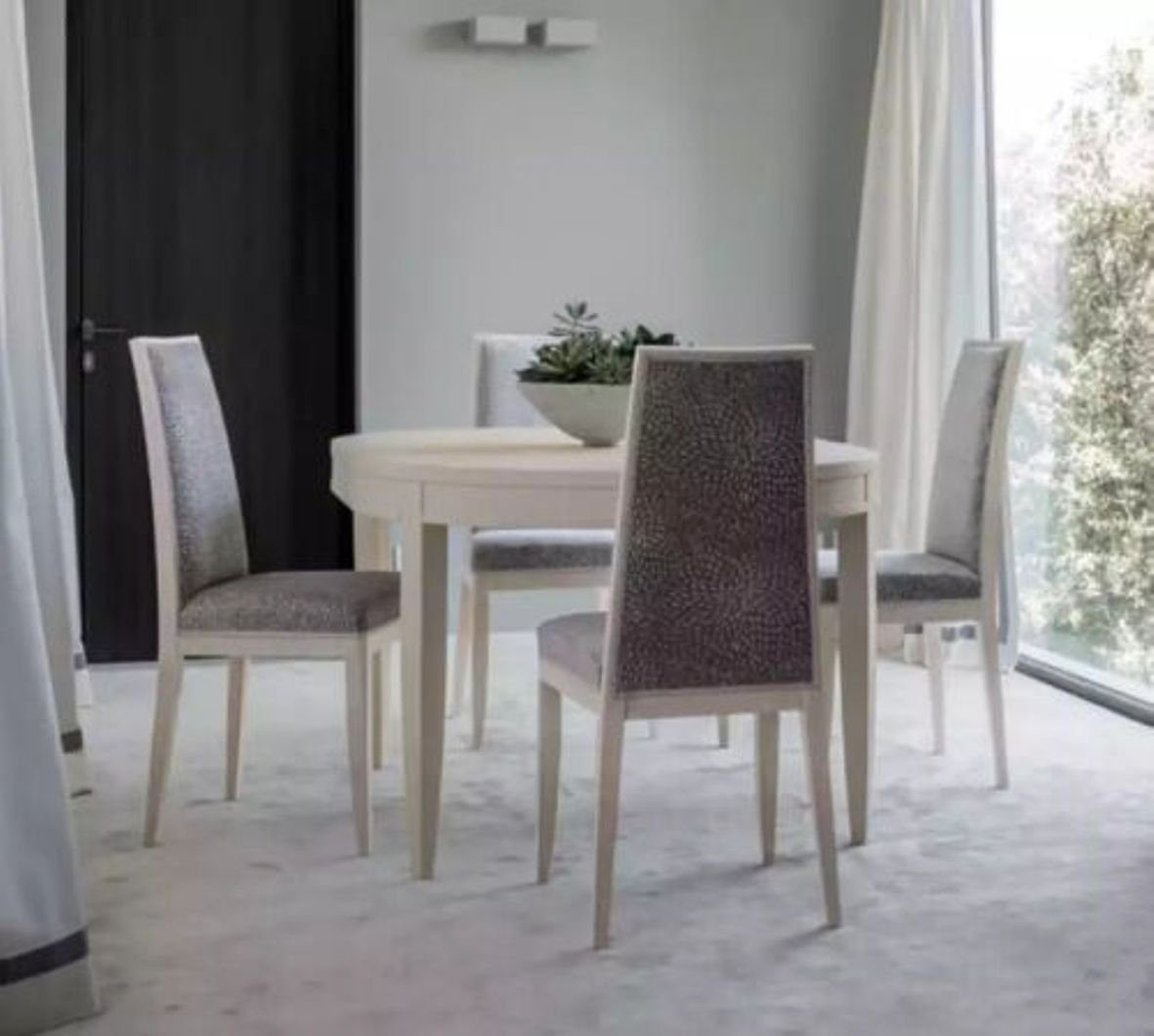 JVmoebel Esszimmer-Set Beige Esstisch Garnitur Gruppe Esszimmer Tisch Set 4x Stühle Holz, (5-St., Esstisch + 4х Stühle), Made in Italy