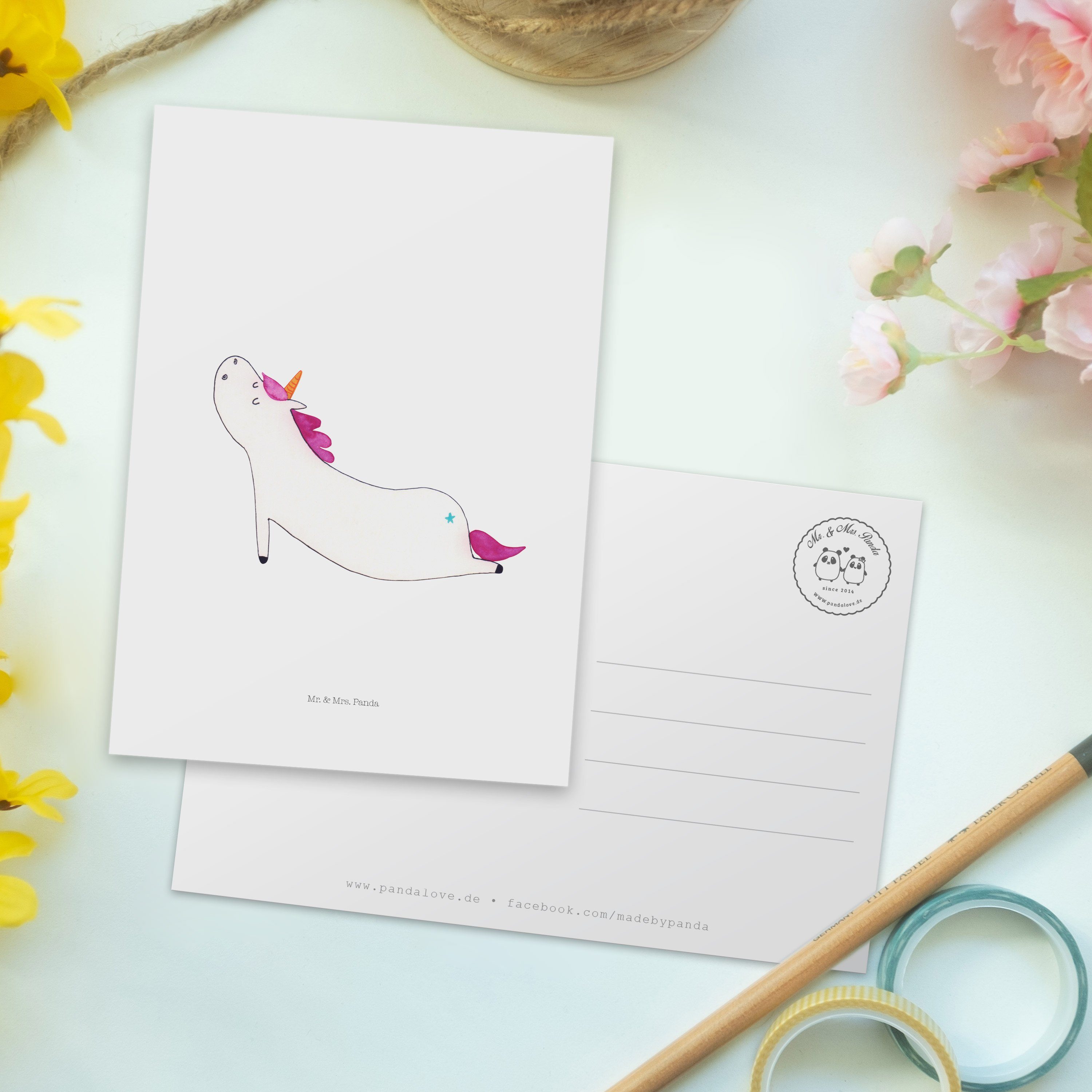Mr. & Mrs. Panda Postkarte Yoga Einhörne - Karte, Einhorn Weiß - Grußkarte, Yogamatte, Geschenk