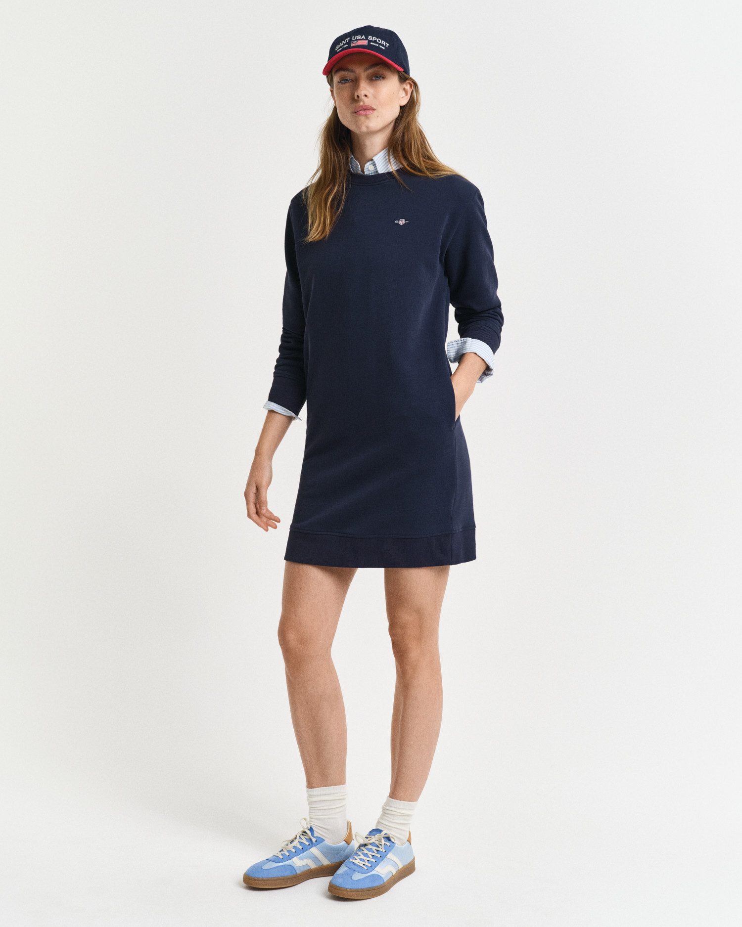 Gant Sweatkleid SHIELD C-NECK SWEAT DRESS Shield Sweatkleid mit Rundhalsausschnitt