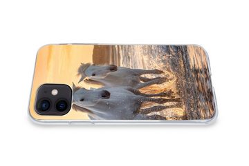 MuchoWow Handyhülle Pferde - Wasser - Strand - Tiere, Handyhülle Apple iPhone 12, Smartphone-Bumper, Print, Handy