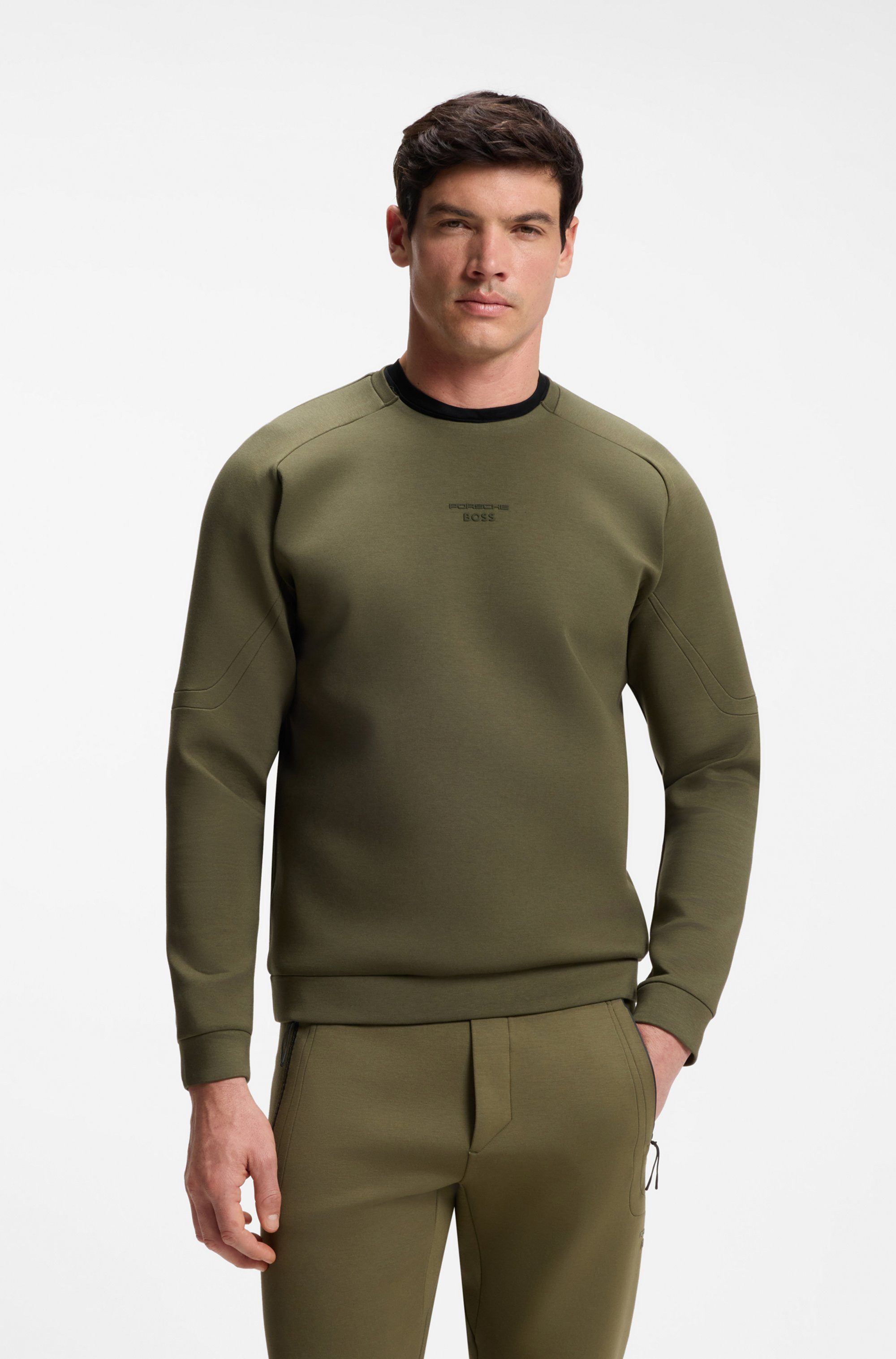 BOSS GREEN Sweatshirt Porsche Spirit 70 Capsule Collection Premium Herrenmode Innovative Geruchskontroll-Technologie HEIQ MINT