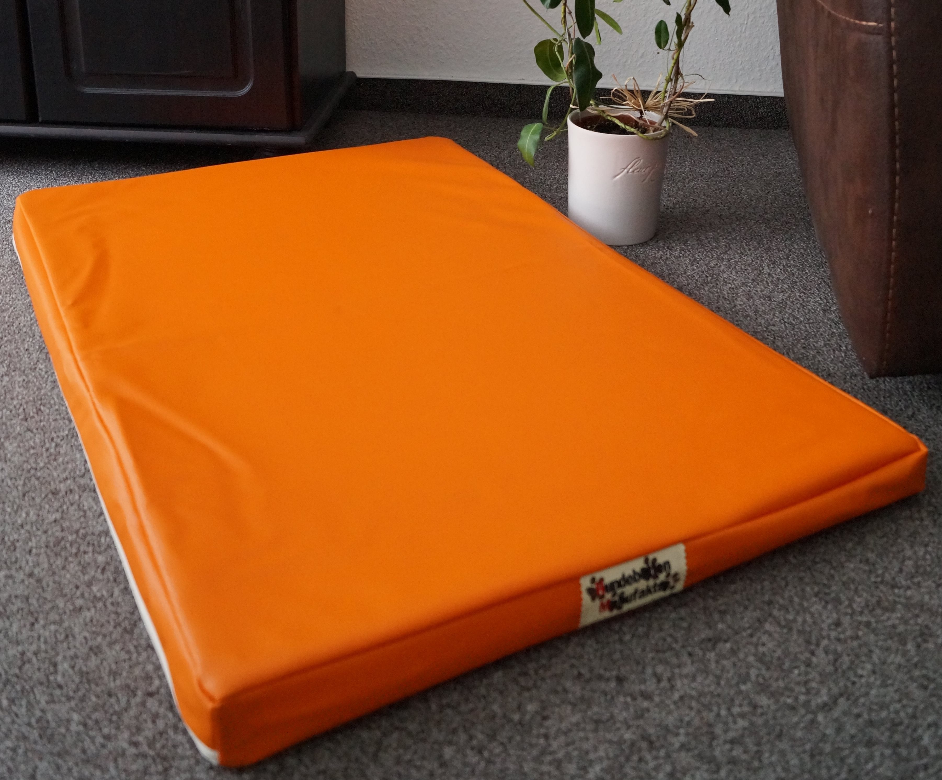 Hundebettenmanufaktur Hundematte Orthopädische Hundematratze mit antiallergischer Kokosmatte Kunstleder