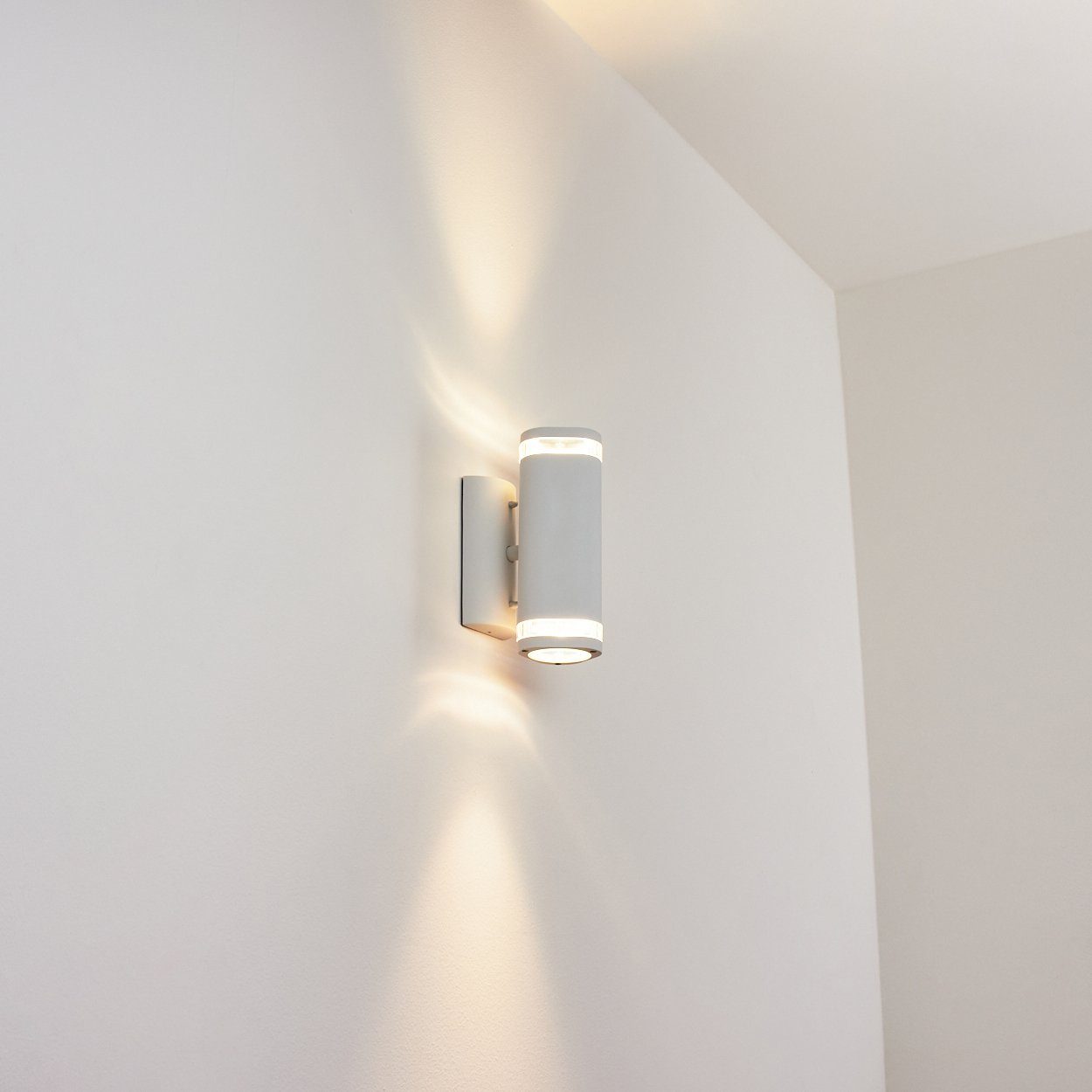 Außenleuchte »Casalbagliano« 2xGU10, in hofstein Leuchtmittel, Weiß/Klar, Up&Down Metall/Kunststoff ohne für IP44 Leuchte, Terrasse/Eingangsbereich, Außen-Wandleuchte Wandlampe aus