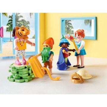 Playmobil® Konstruktionsspielsteine Family Fun Kids Club