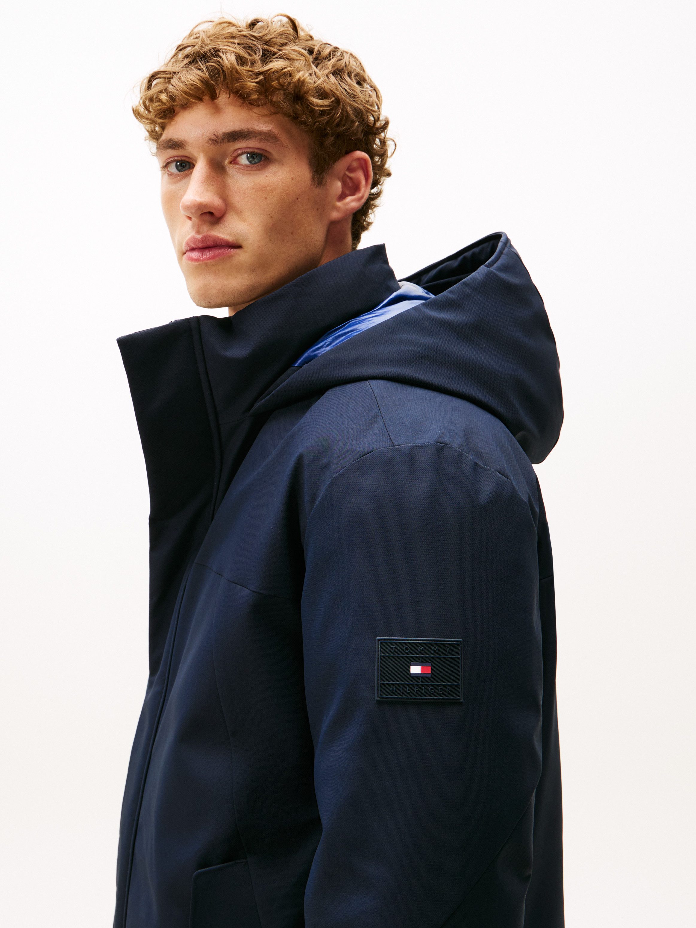 Tommy Hilfiger Kurzmantel TECH HOODED PADDED PARKA Regular fit günstig online kaufen