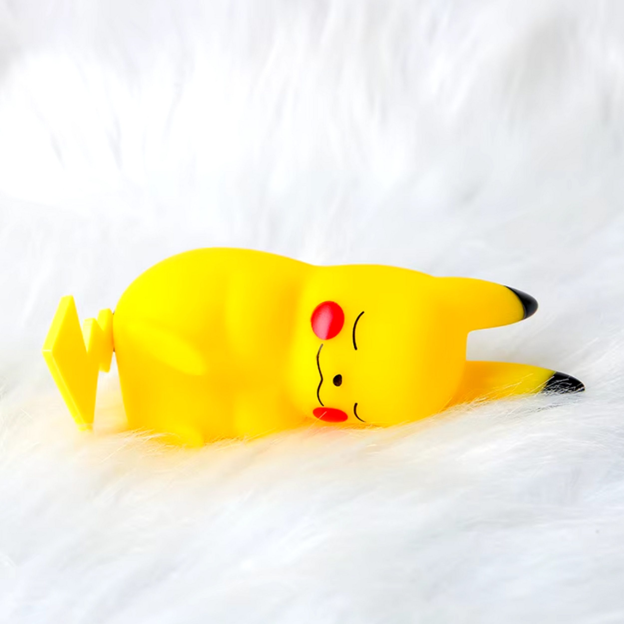 Stelby LED Tischleuchte Pokemon Pikachu Tischlampe günstig online kaufen