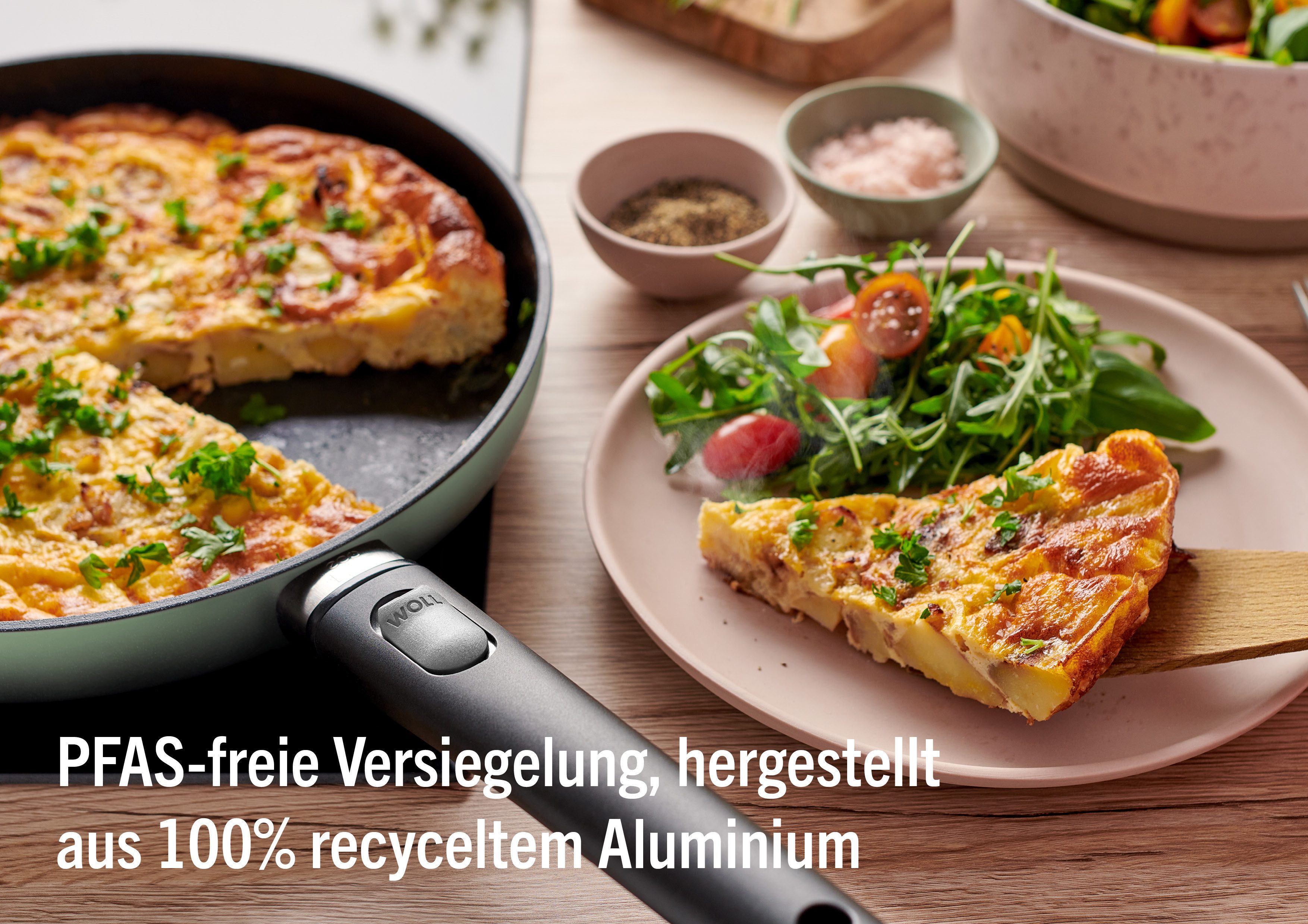 WOLL Wok MADE IN GERMANY - Ecolour Ø 24 cm inkl. Deckel, Aluminiumguss (Set, 2-tlg), abnehmbarer Stiel – Bild 4 von 5